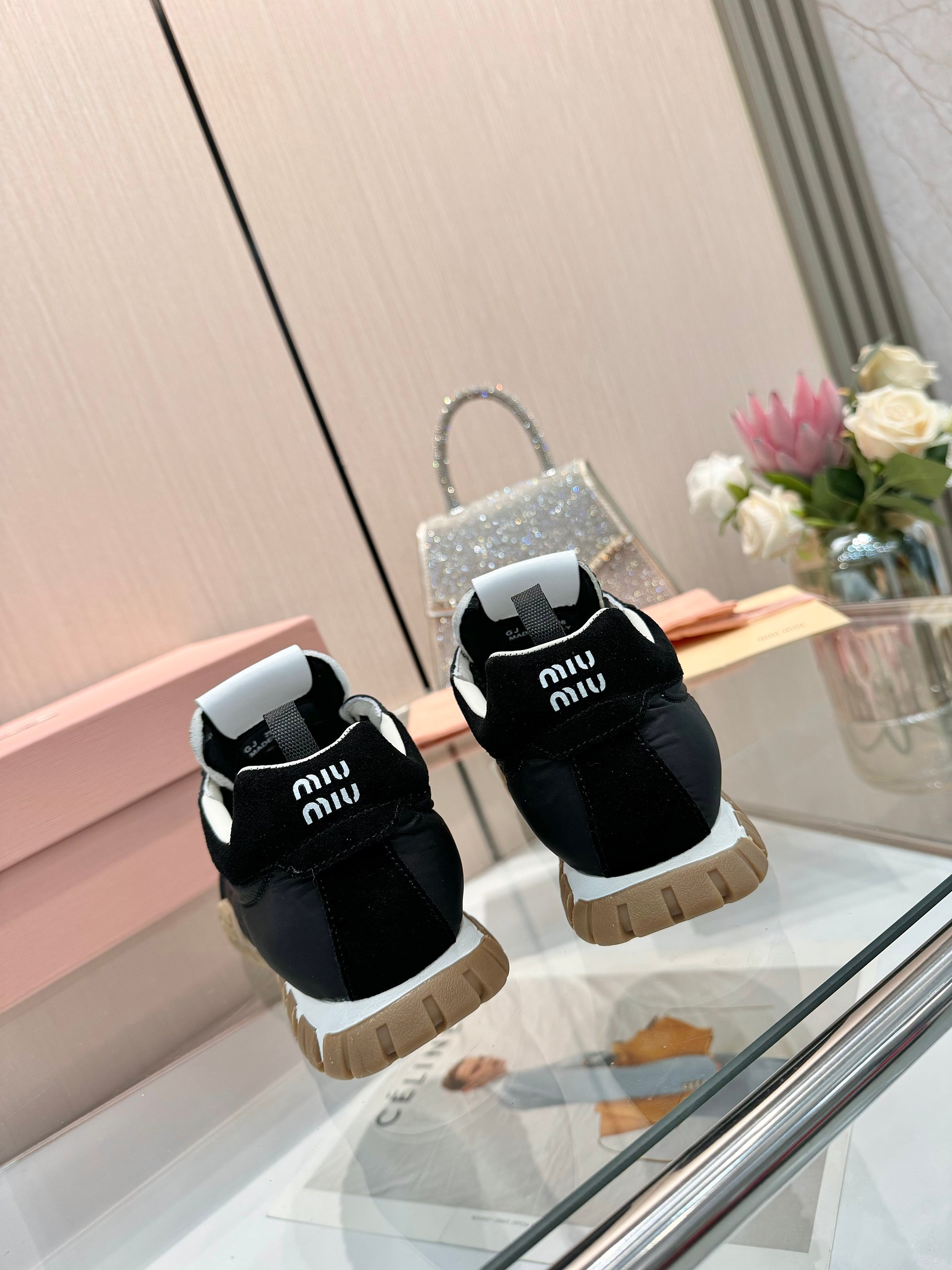 Miu Miu Women's Lace-Up Sneakers Black Lightweight Breathable Casual Shoes 3 a1741243991709 3635