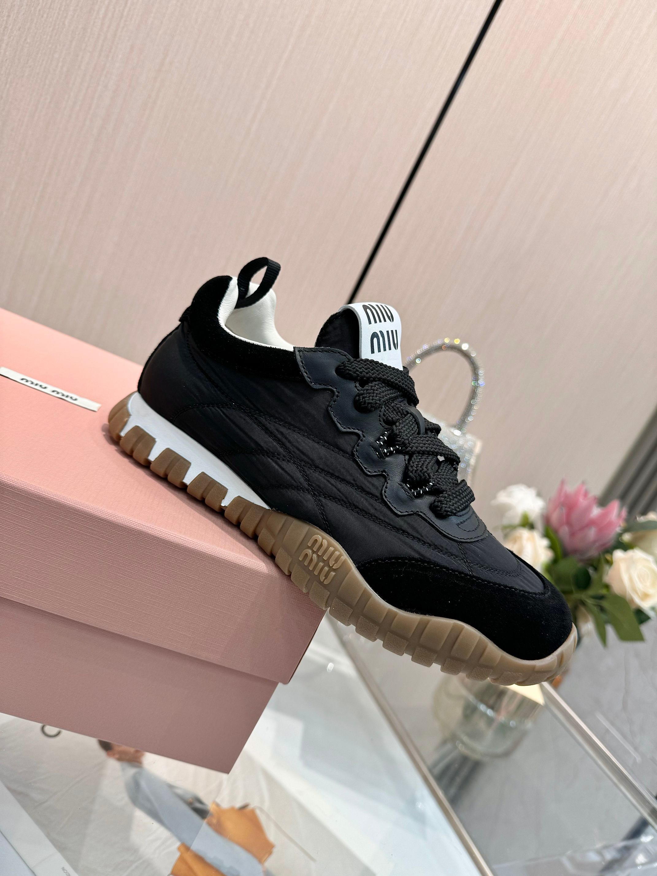 Miu Miu Women's Lace-Up Sneakers Black Lightweight Breathable Casual Shoes 9 a1741243995816 0225
