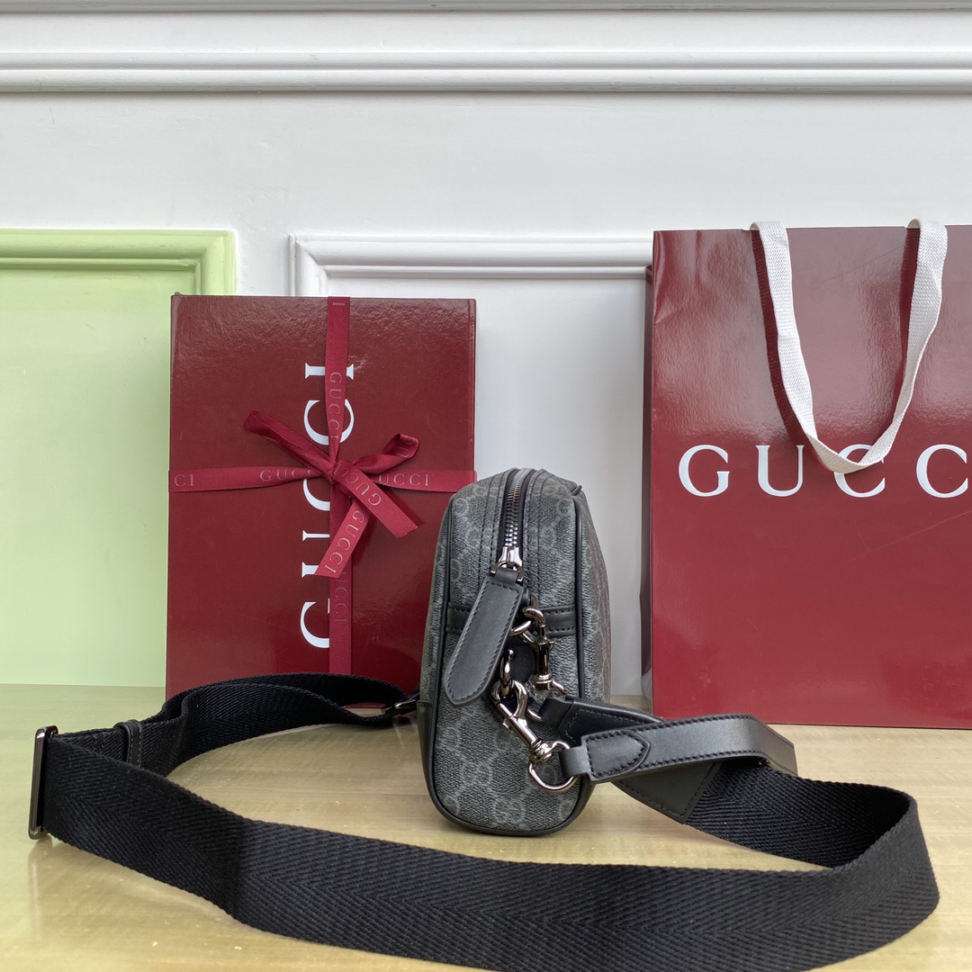 Gucci Men's GG Supreme Crossbody Bag, 23 cm, Brown 4 i1744260582 4353 5