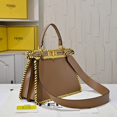型号33200上新啦💗新款出货 ,现货首发Iconic Peekaboo ISeeU大号手袋,手工皮编织 型号33200上新啦💗新款出货 ,现货首发Iconic Peekaboo ISeeU大号手袋,手工皮编织