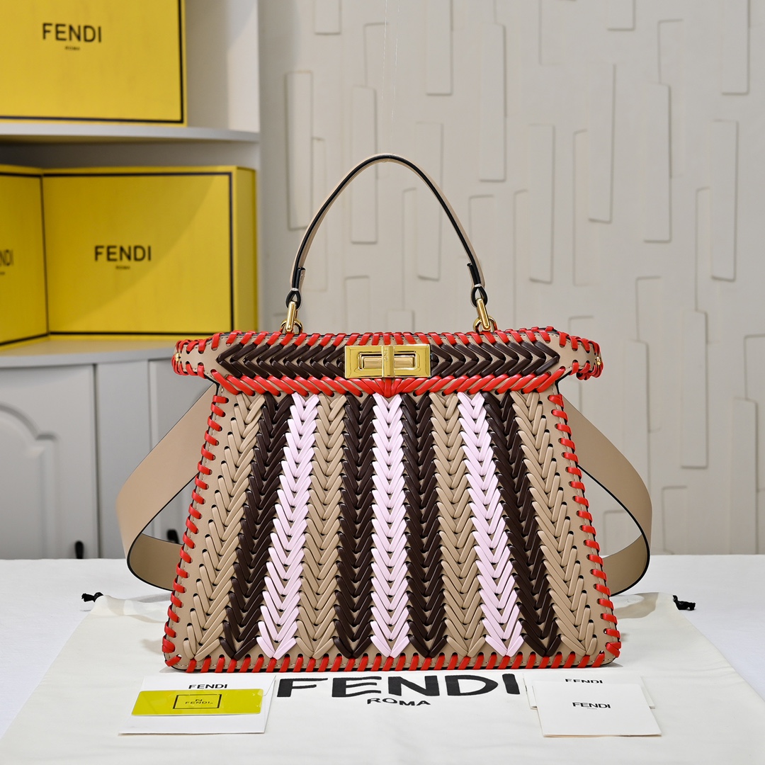 型号33200上新啦💗新款出货 ,现货首发Iconic Peekaboo ISeeU大号手袋,手工皮编织 型号33200上新啦💗新款出货 ,现货首发Iconic Peekaboo ISeeU大号手袋,手工皮编织