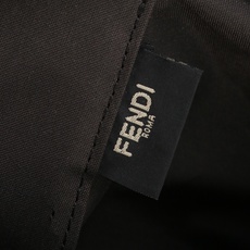 型号1122 配折叠盒 芬迪Fendi Flux信使包 🖤Fendi Flux信使包,简约大气设计,搭配标志性金属“ 型号1122 配折叠盒 芬迪Fendi Flux信使包 🖤Fendi Flux信使包,简约大气设计,搭配标志性金属“
