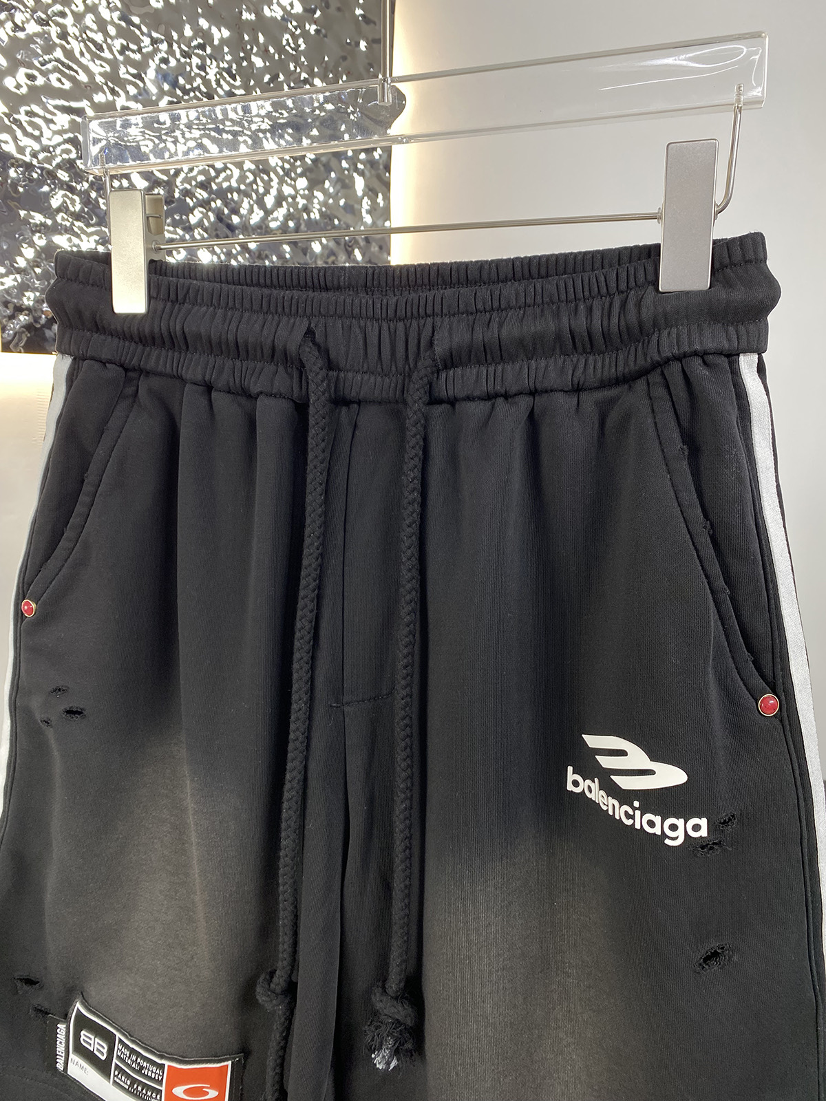 Balenciaga Distressed Logo Shorts - Spring/Summer Collection 5 i1747357852259 2602 0 3