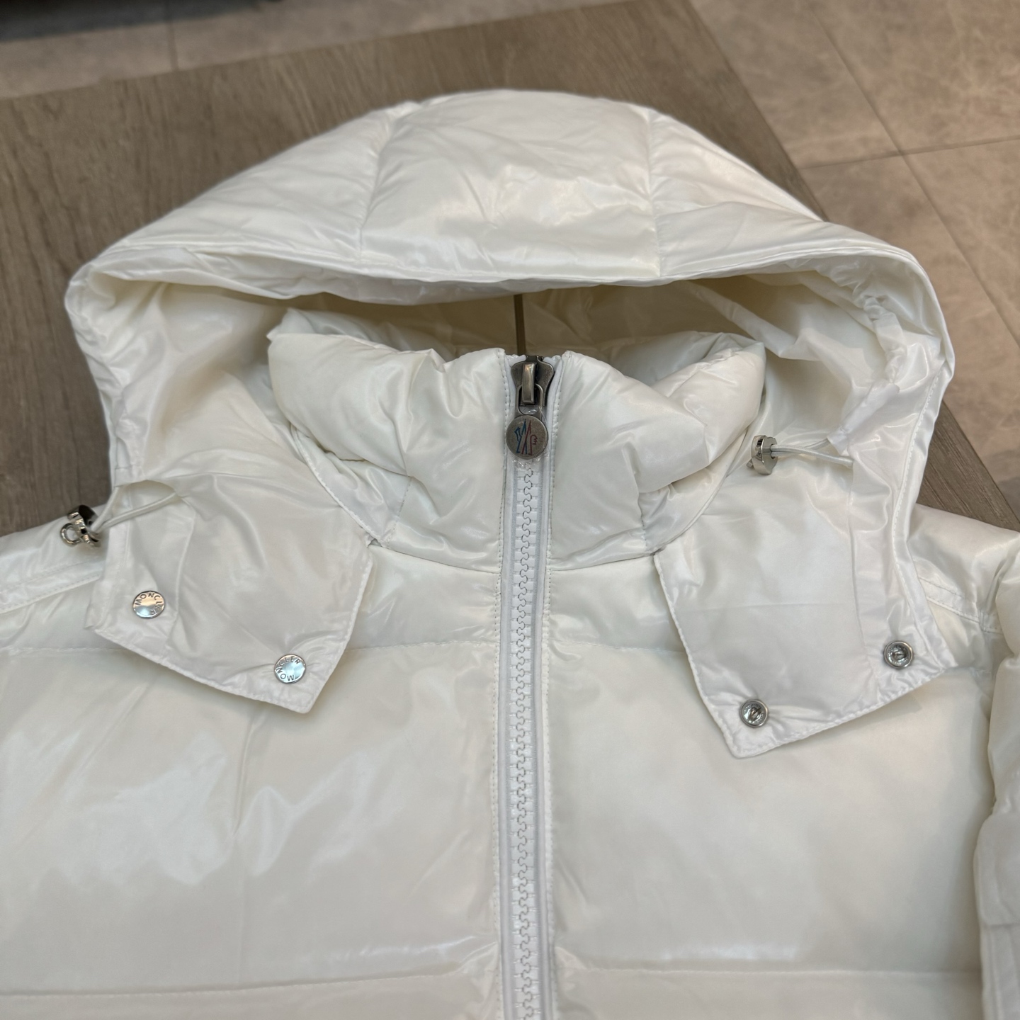 盟可睐 Moncler 高级成衣风衣外套及大衣服饰 #EC33385A 9