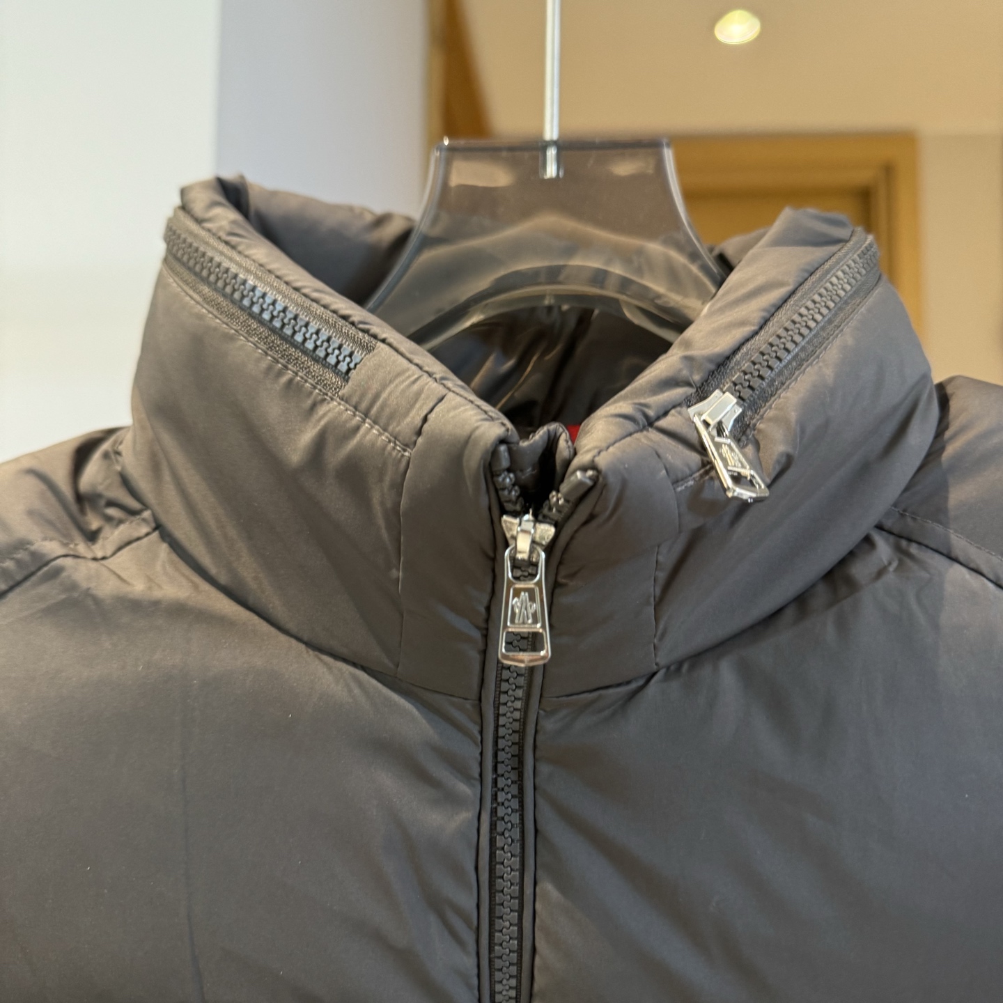 Brunello Cucinelli Haute Couture Haute Couture Ready-to-Wear Clothing 3