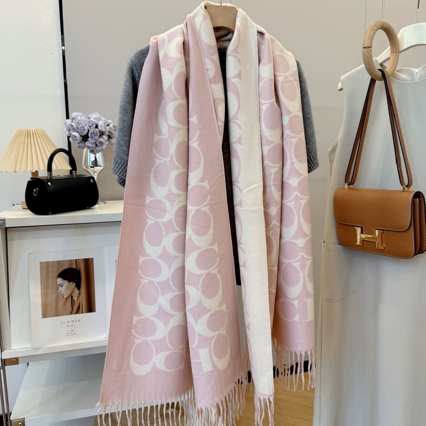 高級羊毛ニットスカーフ - クラシックデザインでシンプルにおしゃれ