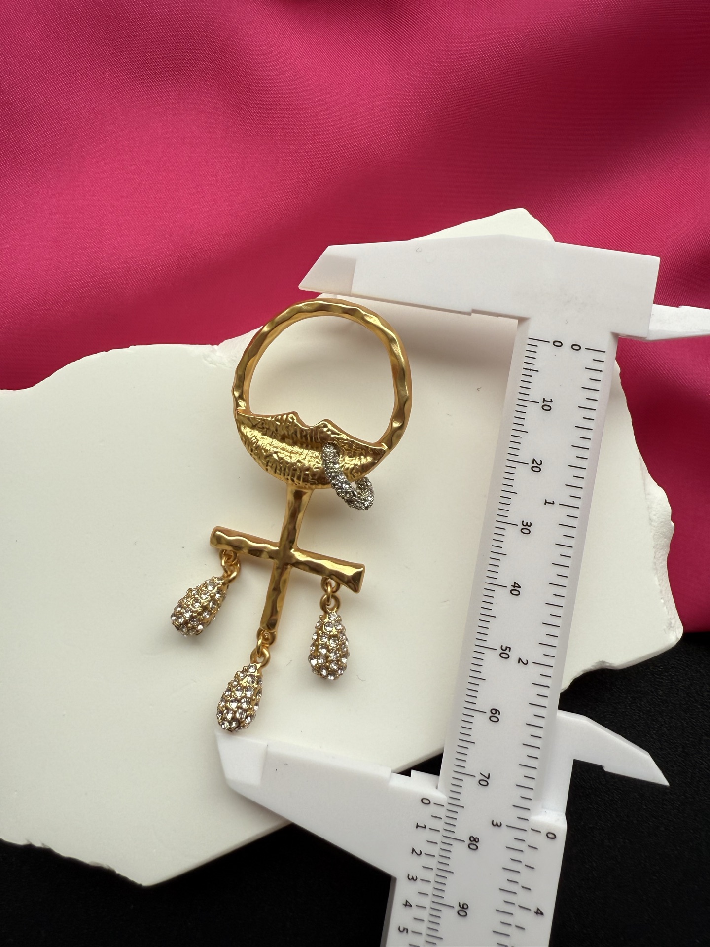 Серьги Schiaparelli