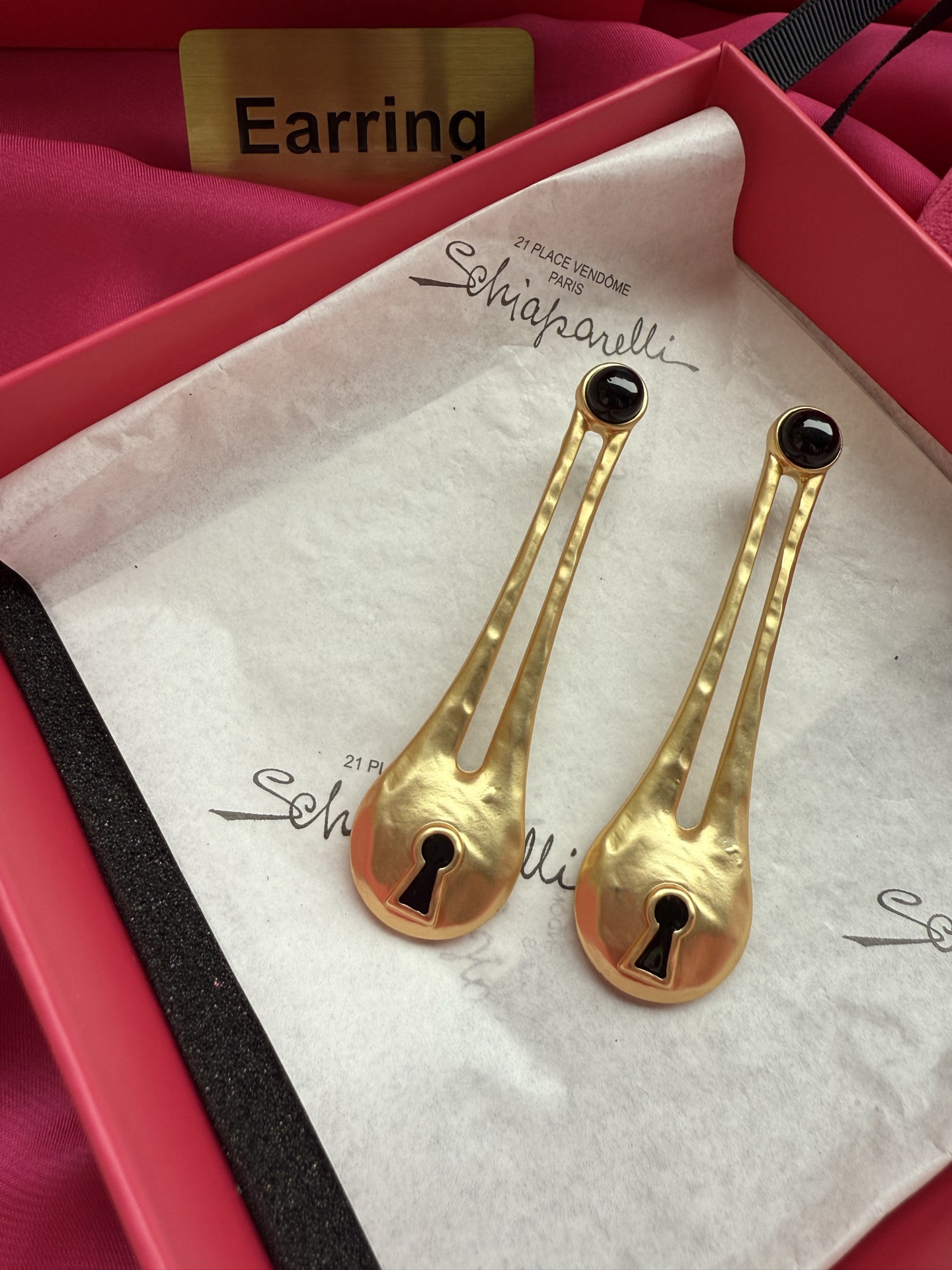 Серьги Schiaparelli