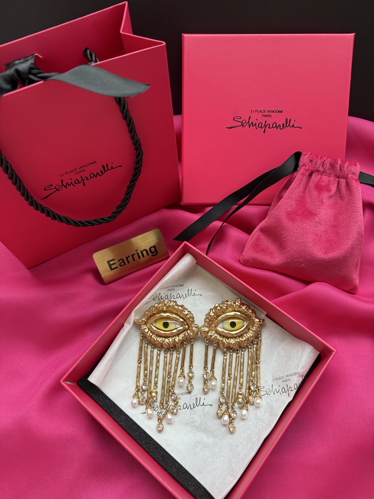Серьги с глазом и кисточками Schiaparelli