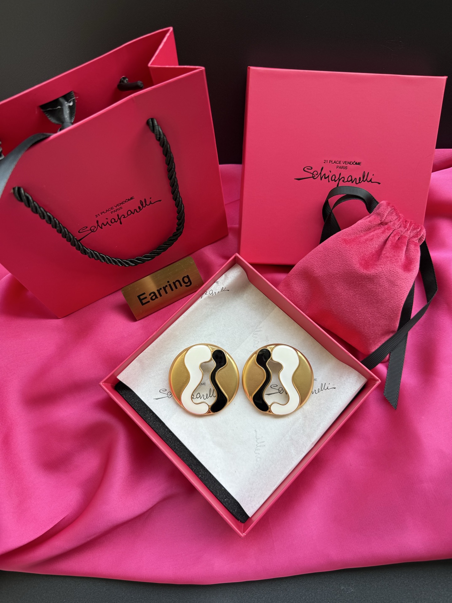 Серьги Schiaparelli