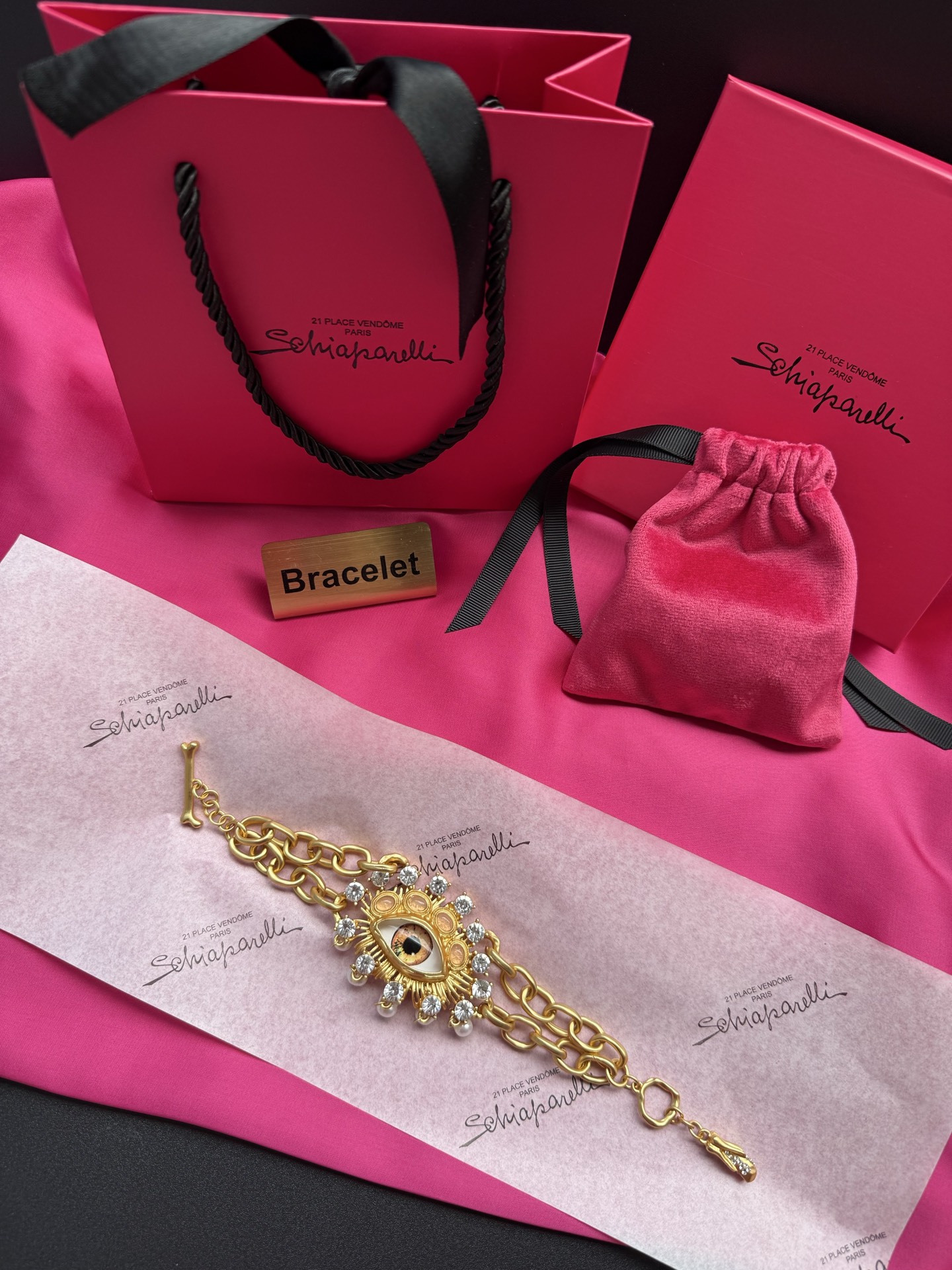 Браслет с глазом Schiaparelli