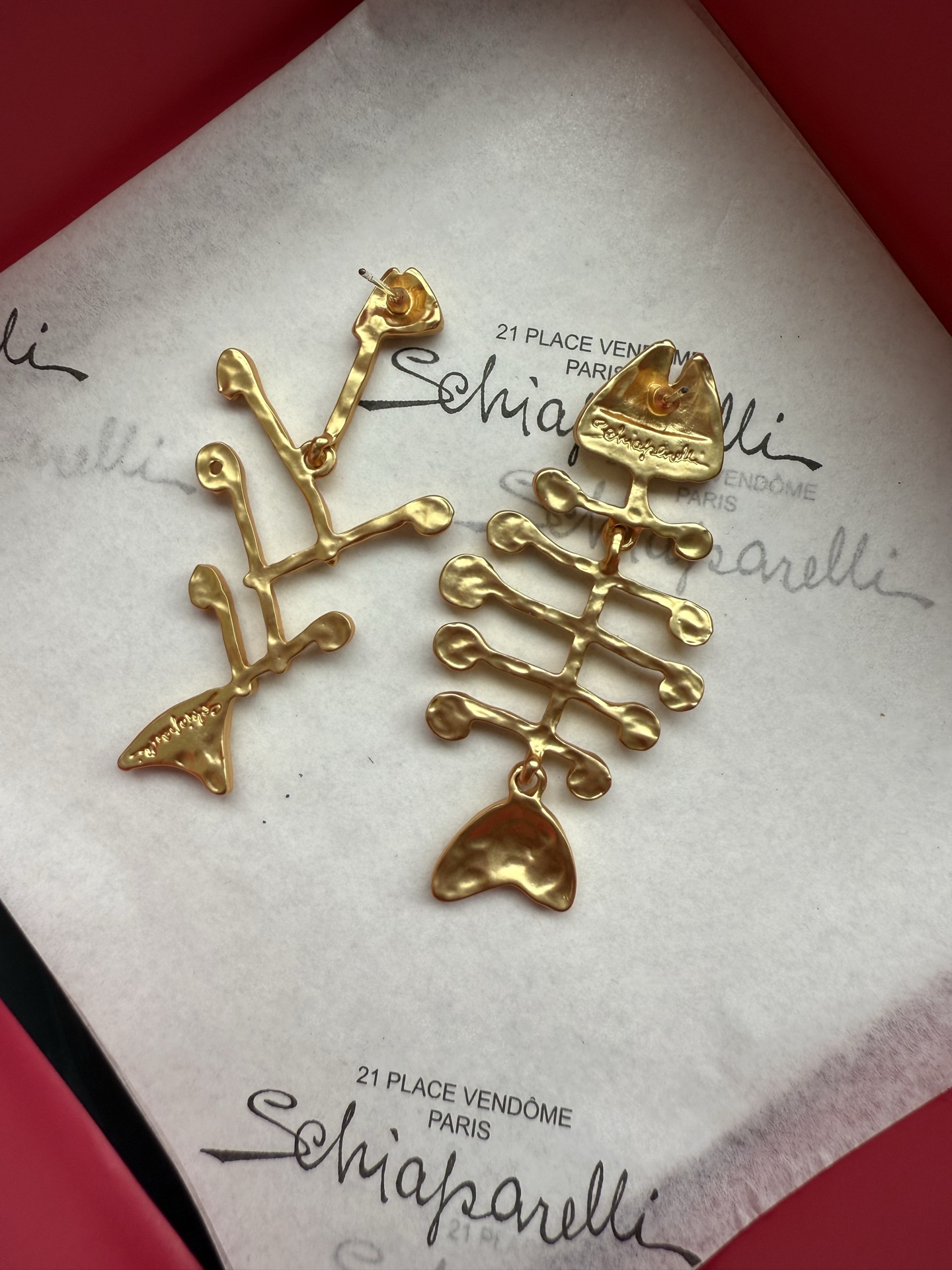 Серьги Schiaparelli