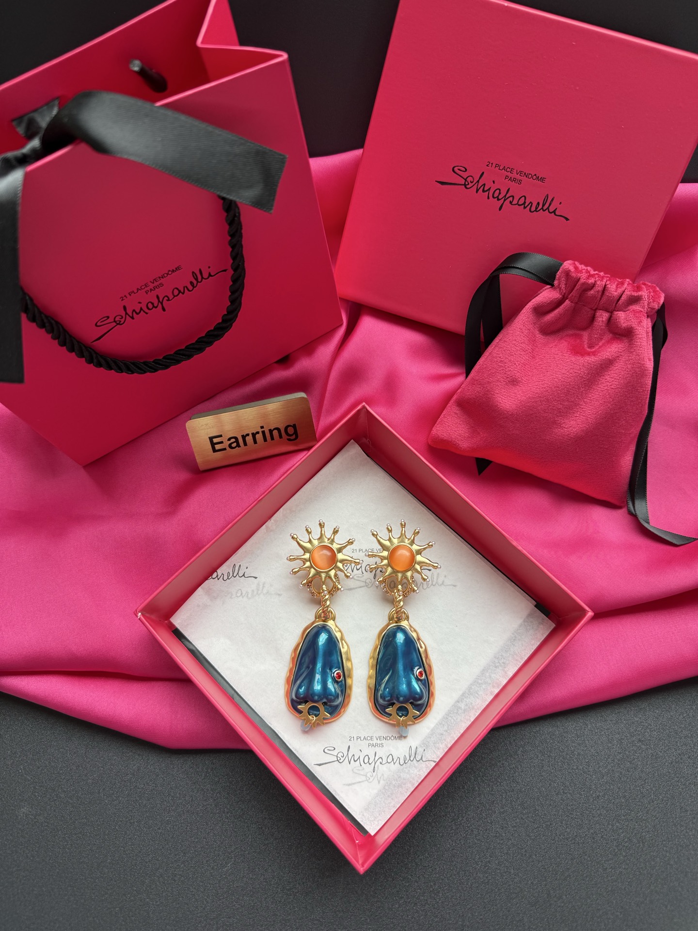 Серьги Schiaparelli