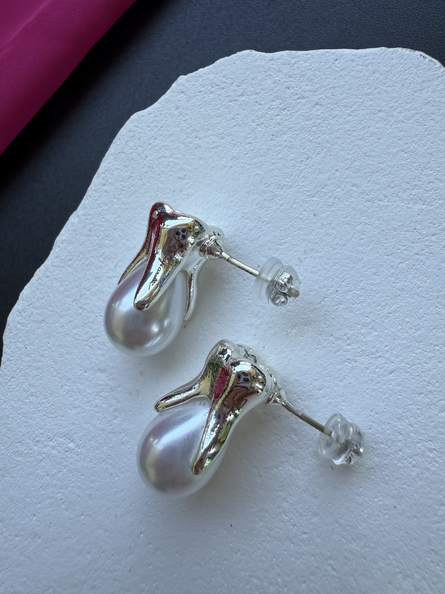 Серьги Schiaparelli