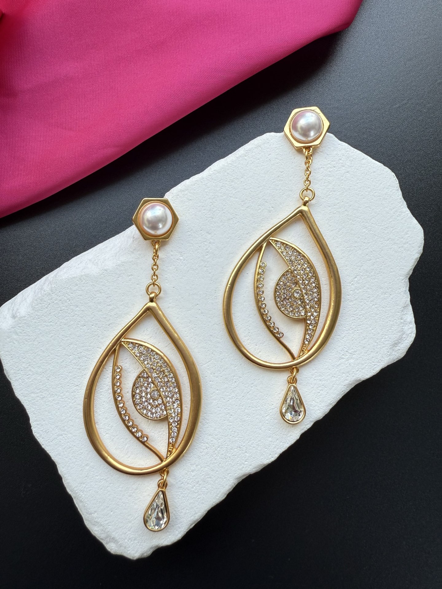 Серьги Schiaparelli