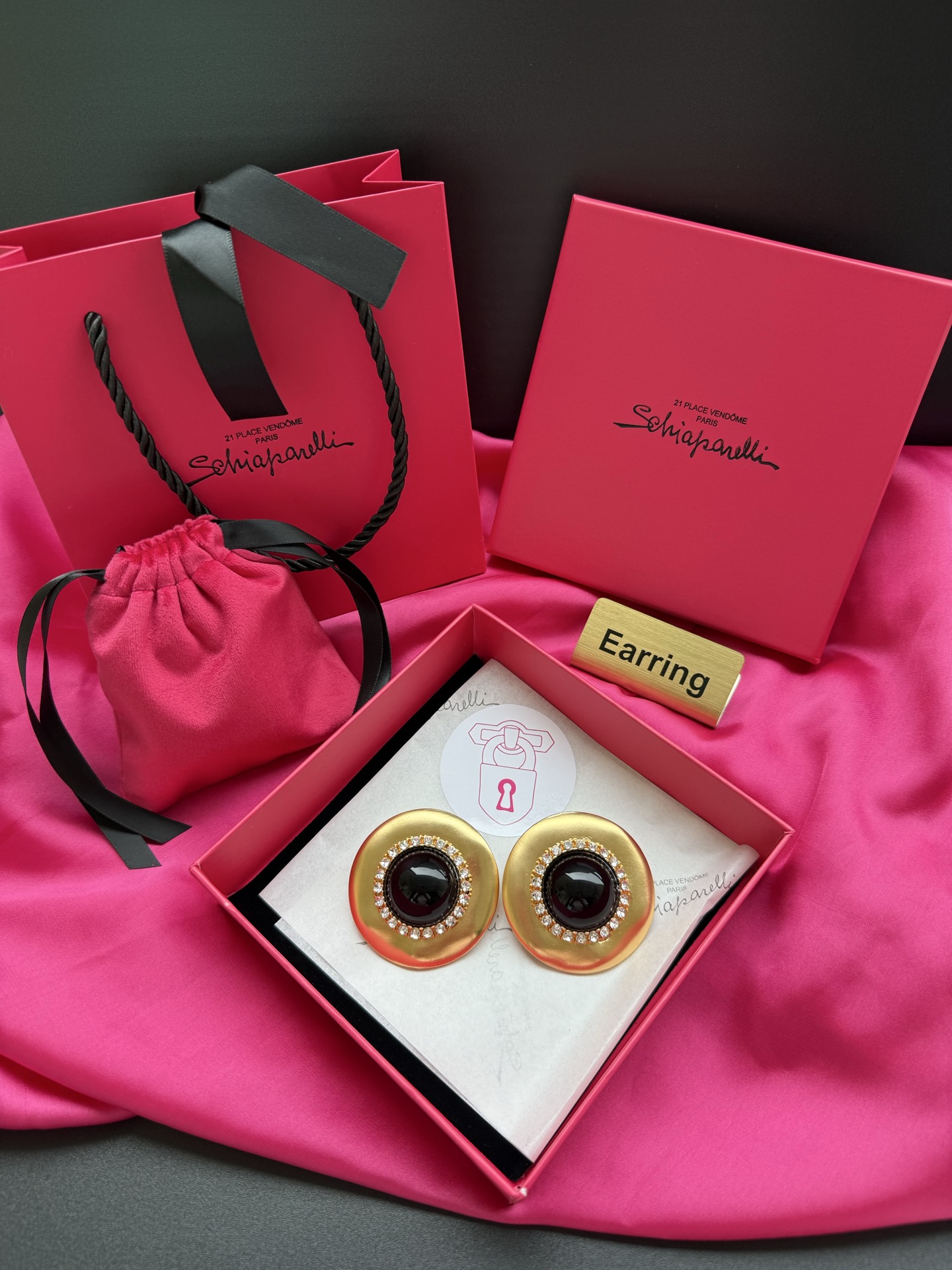 Серьги Schiaparelli