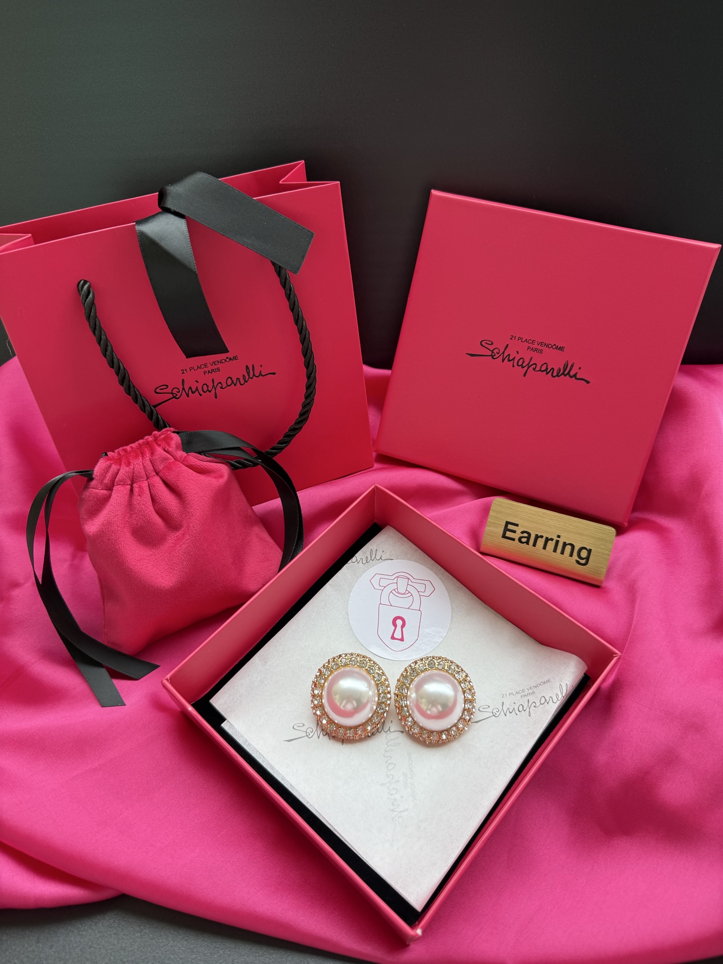 Серьги с жемчугом и кристаллами Schiaparelli