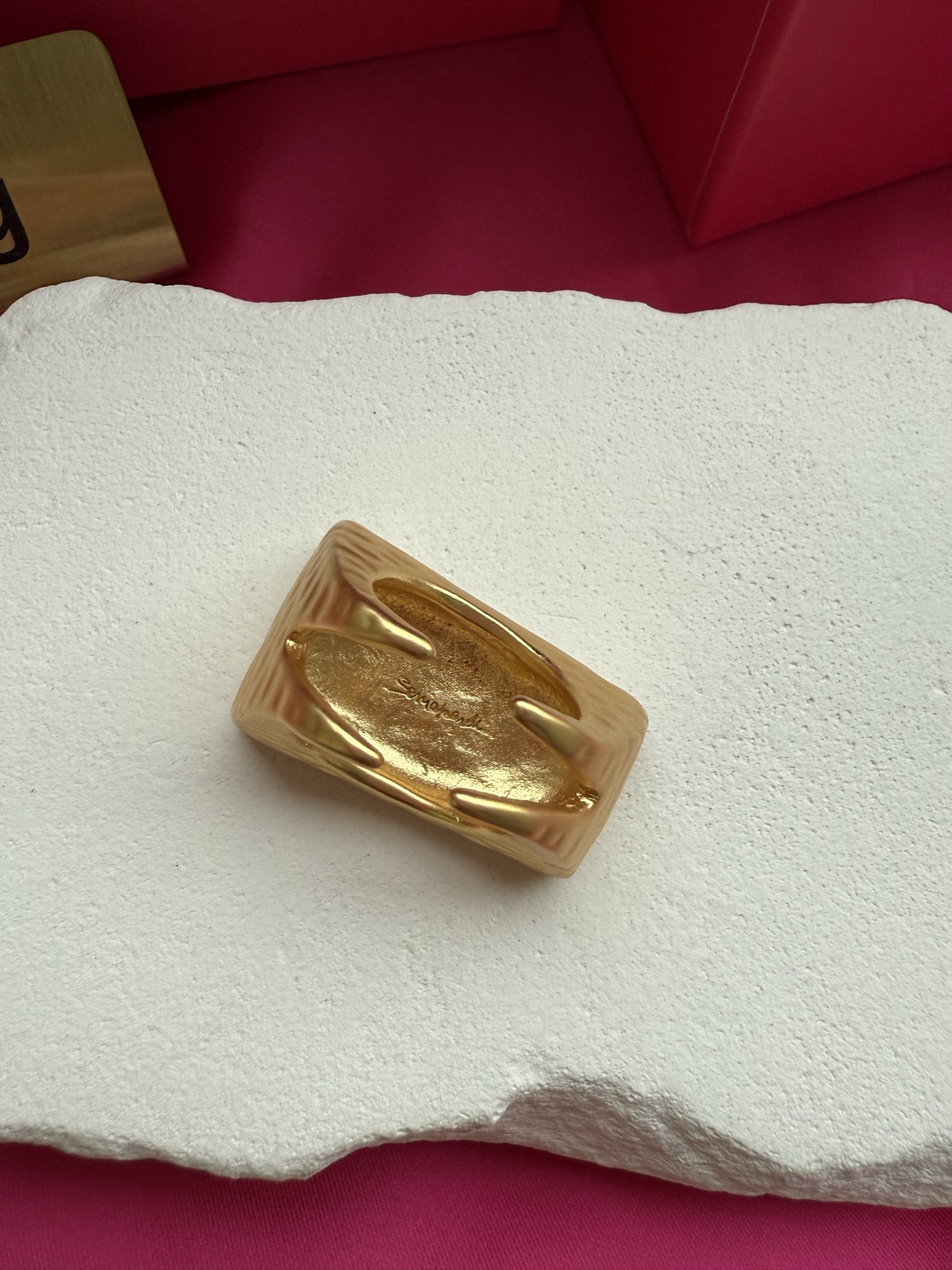 Кольцо Schiaparelli