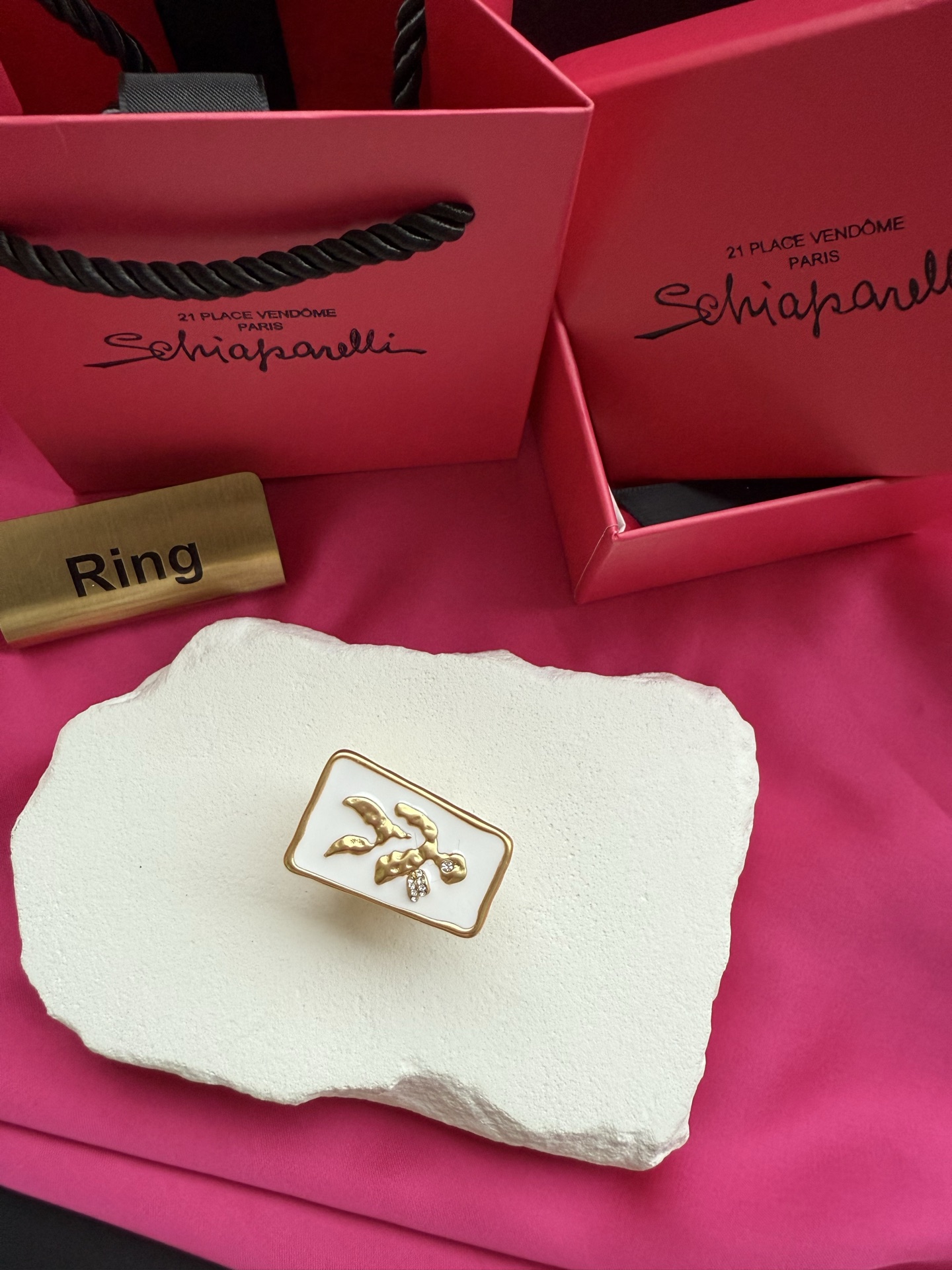 Кольцо Schiaparelli