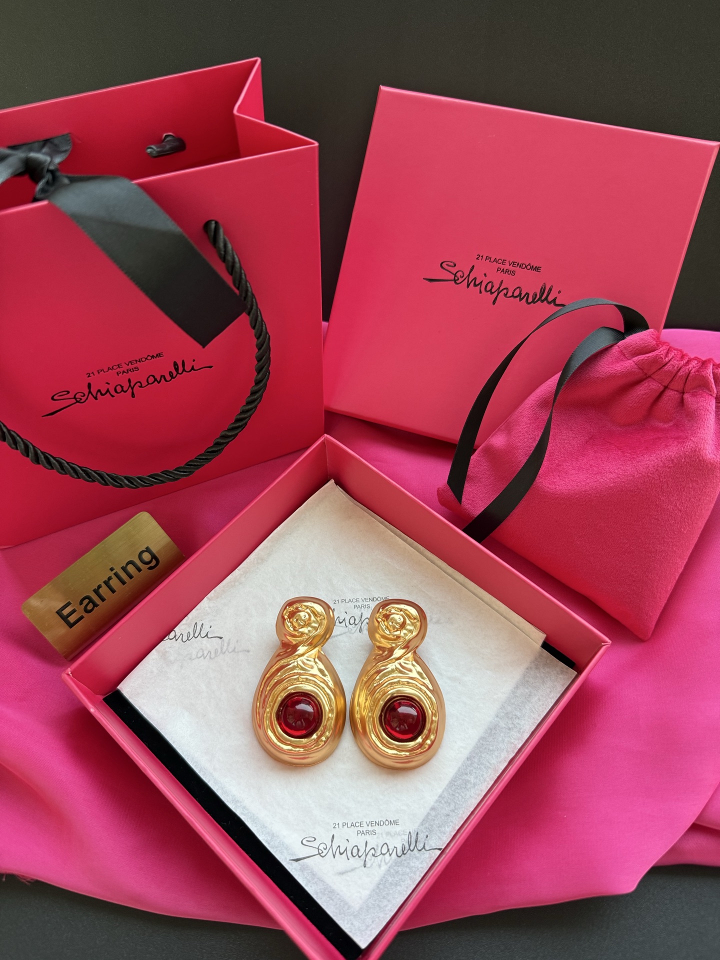 Серьги Schiaparelli