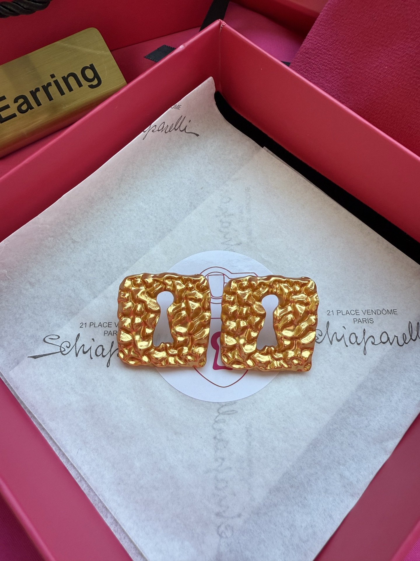 Серьги Schiaparelli