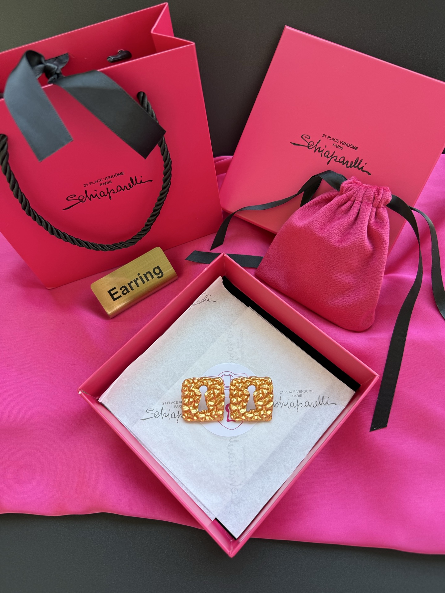 Серьги Schiaparelli