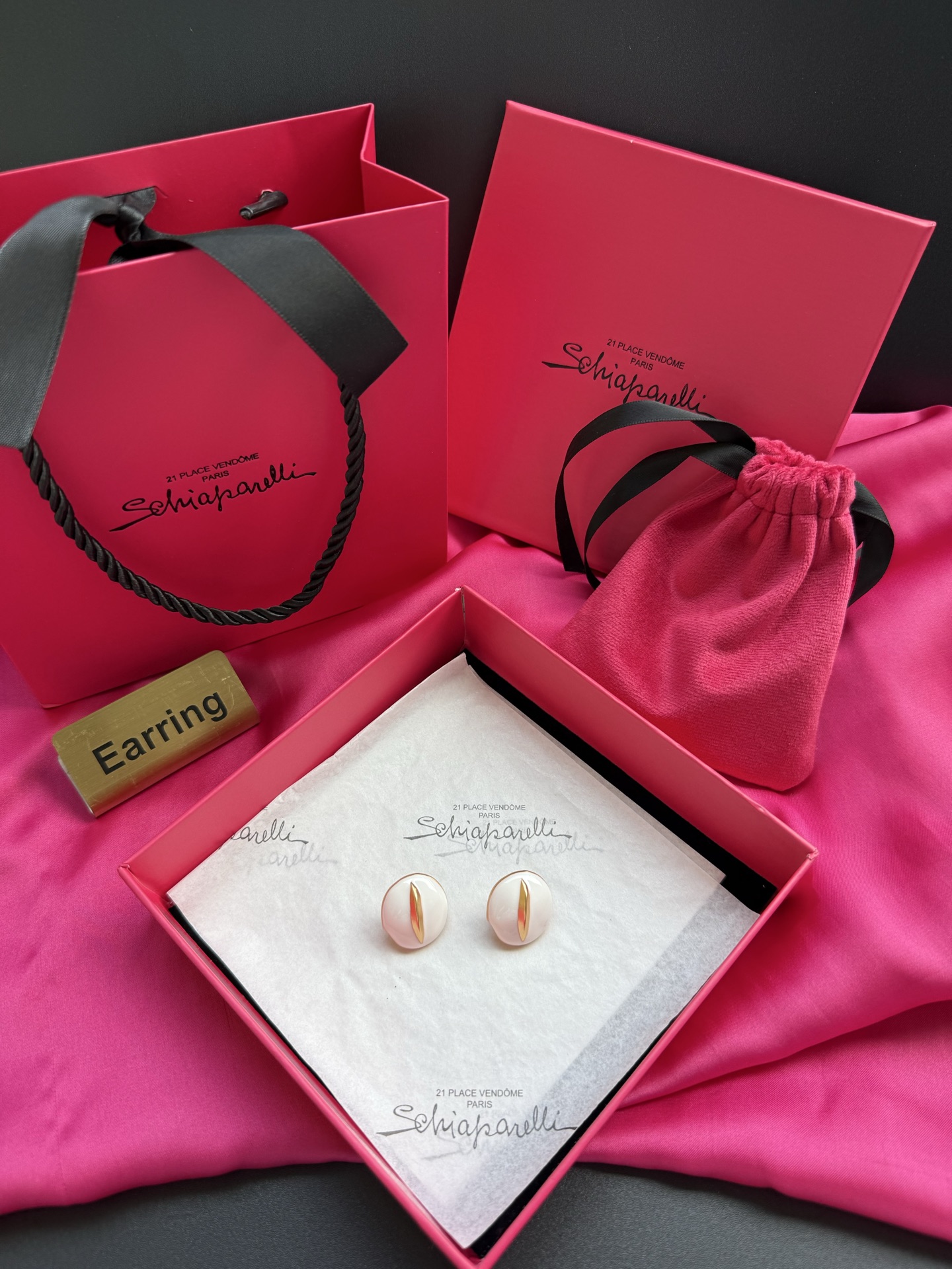 Серьги Schiaparelli