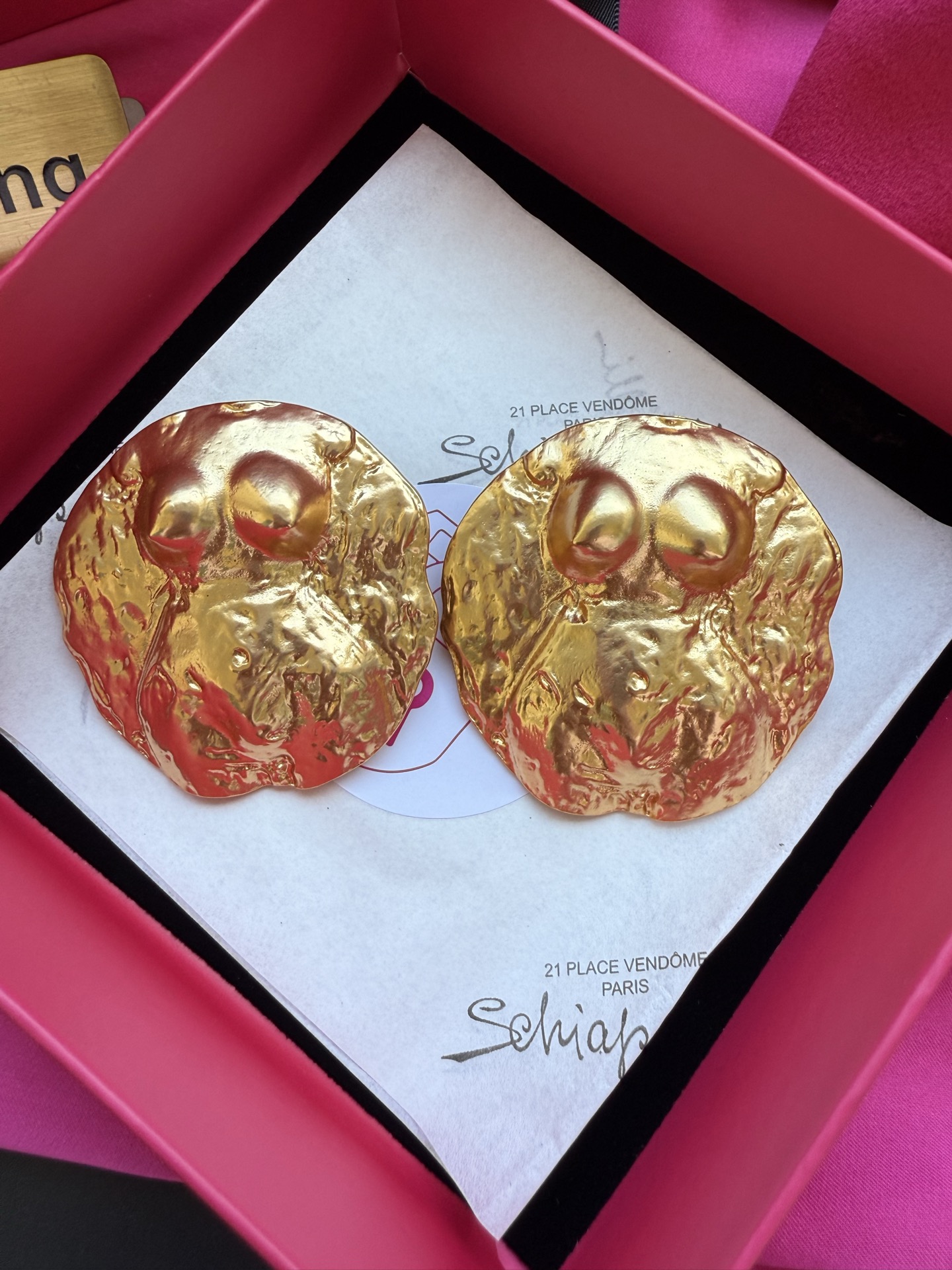 Серьги в форме лица с золотым покрытием Schiaparelli