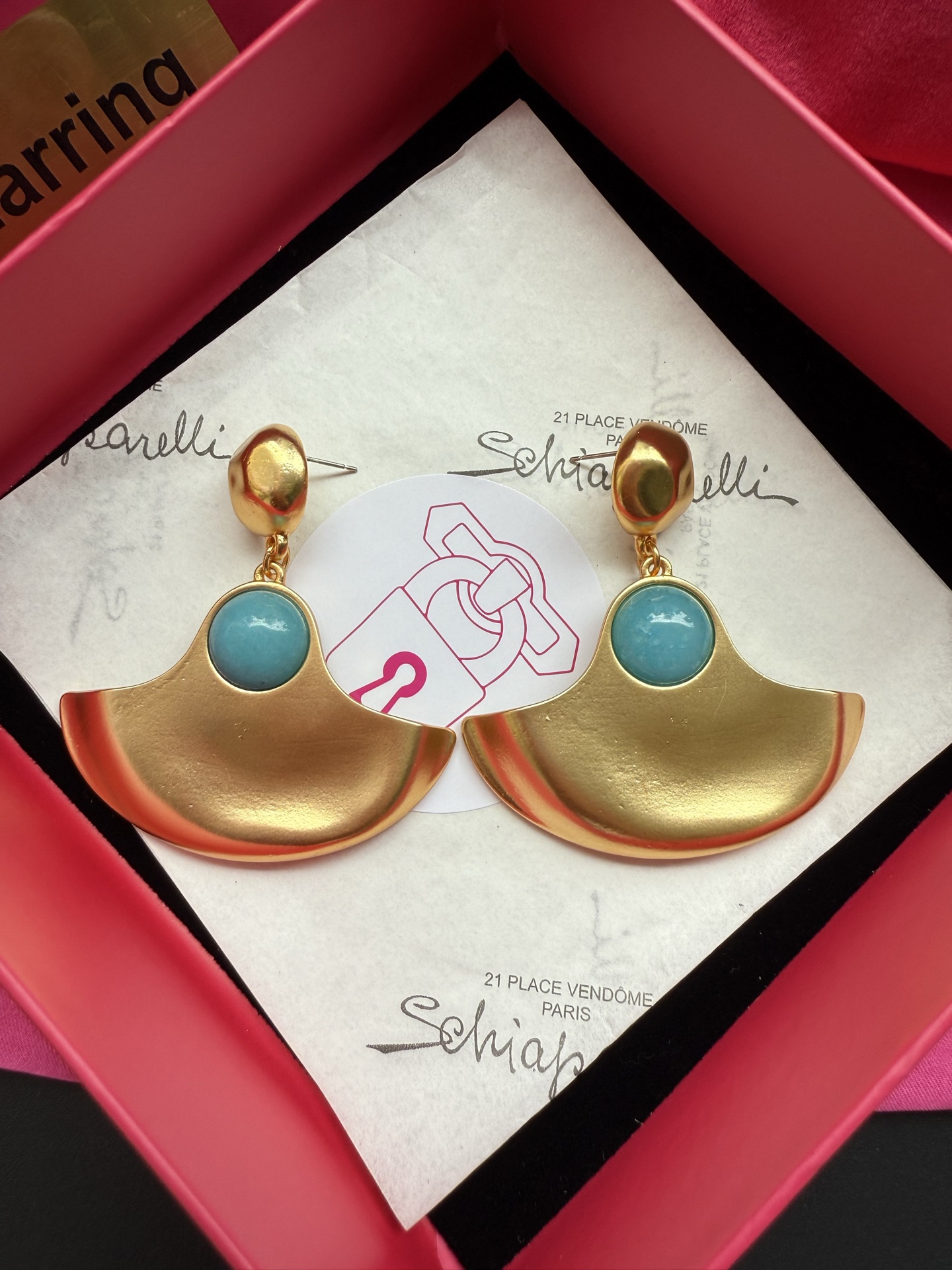 Серьги Schiaparelli