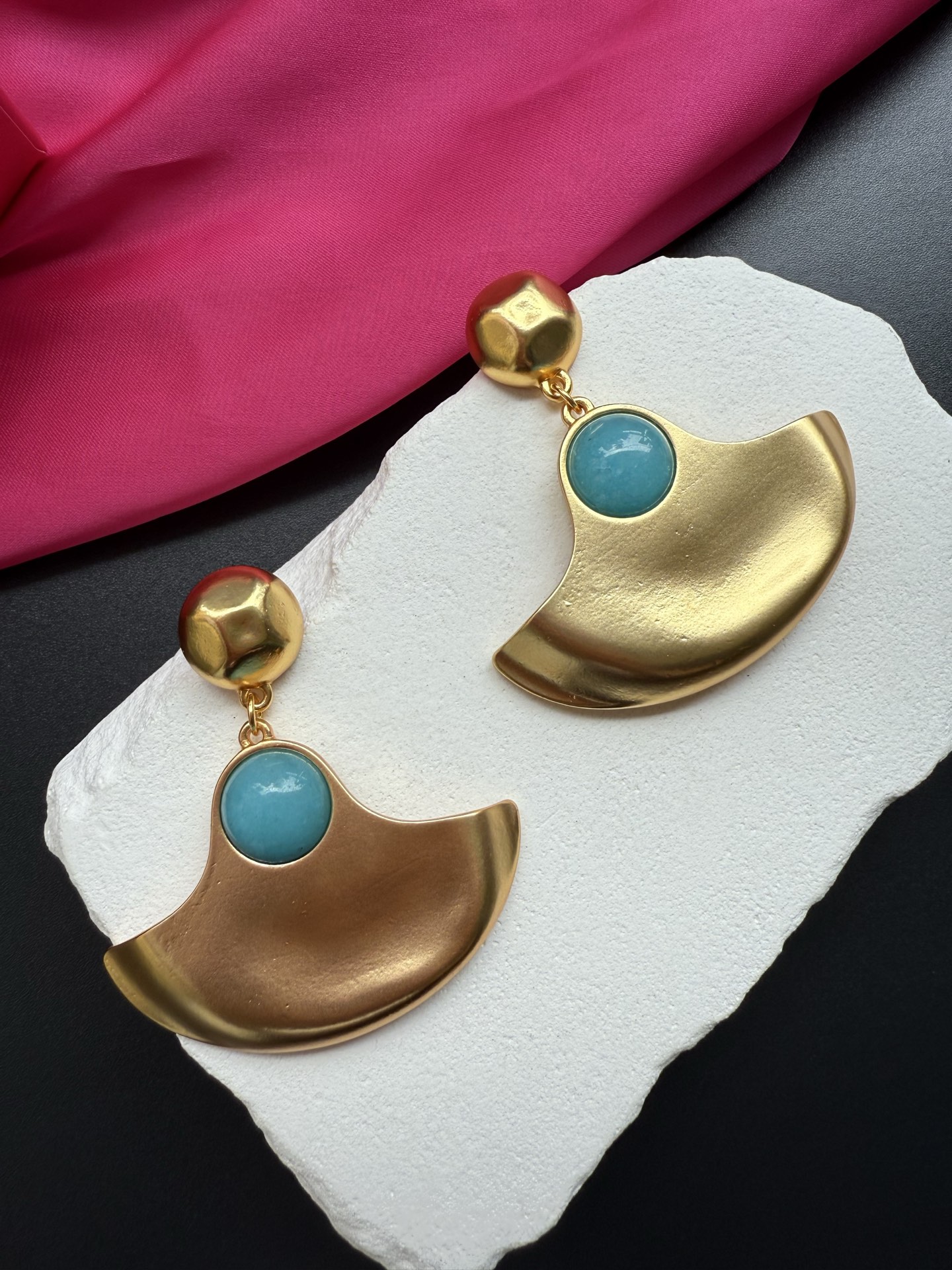 Серьги Schiaparelli