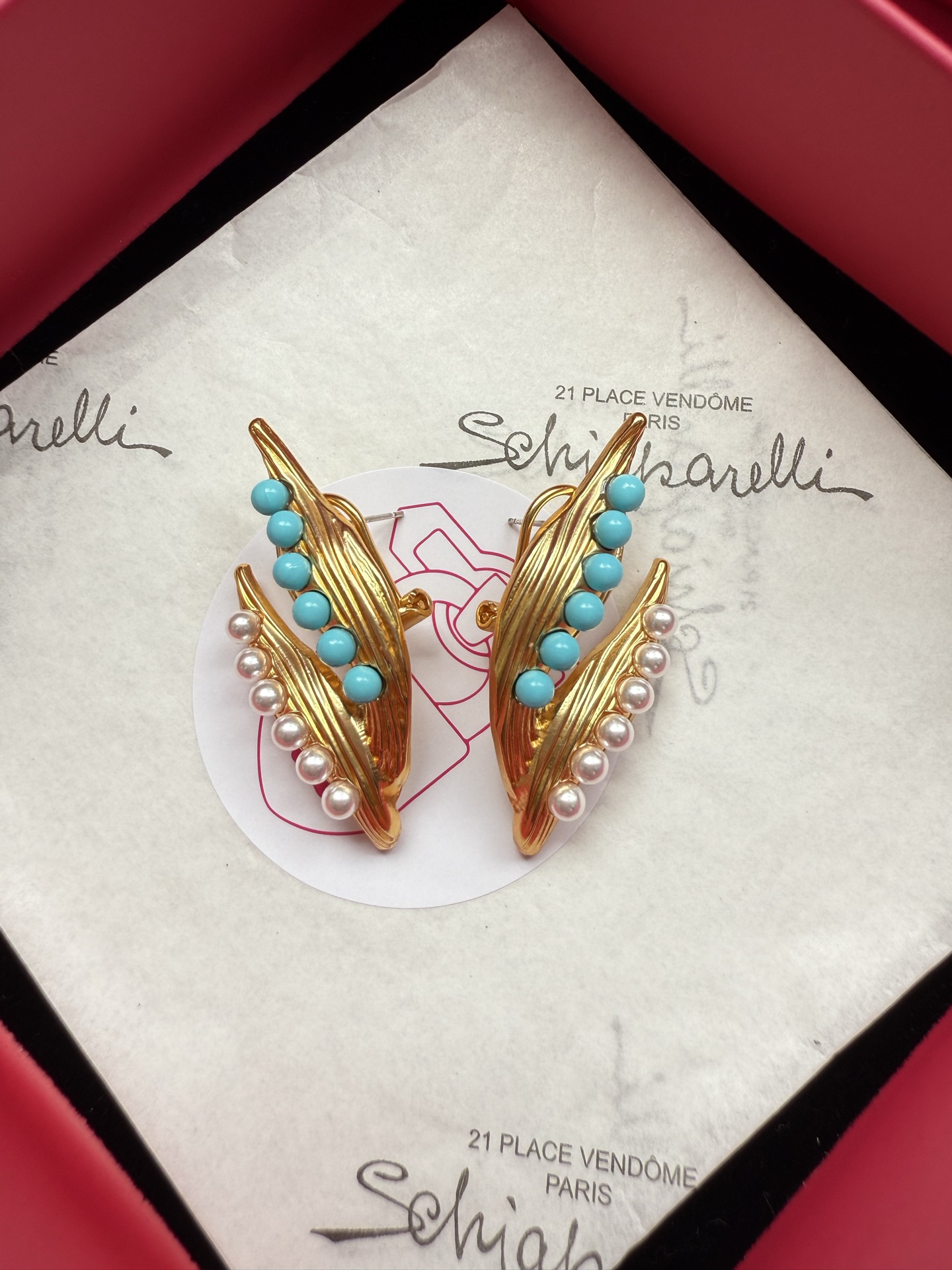 Серьги Schiaparelli