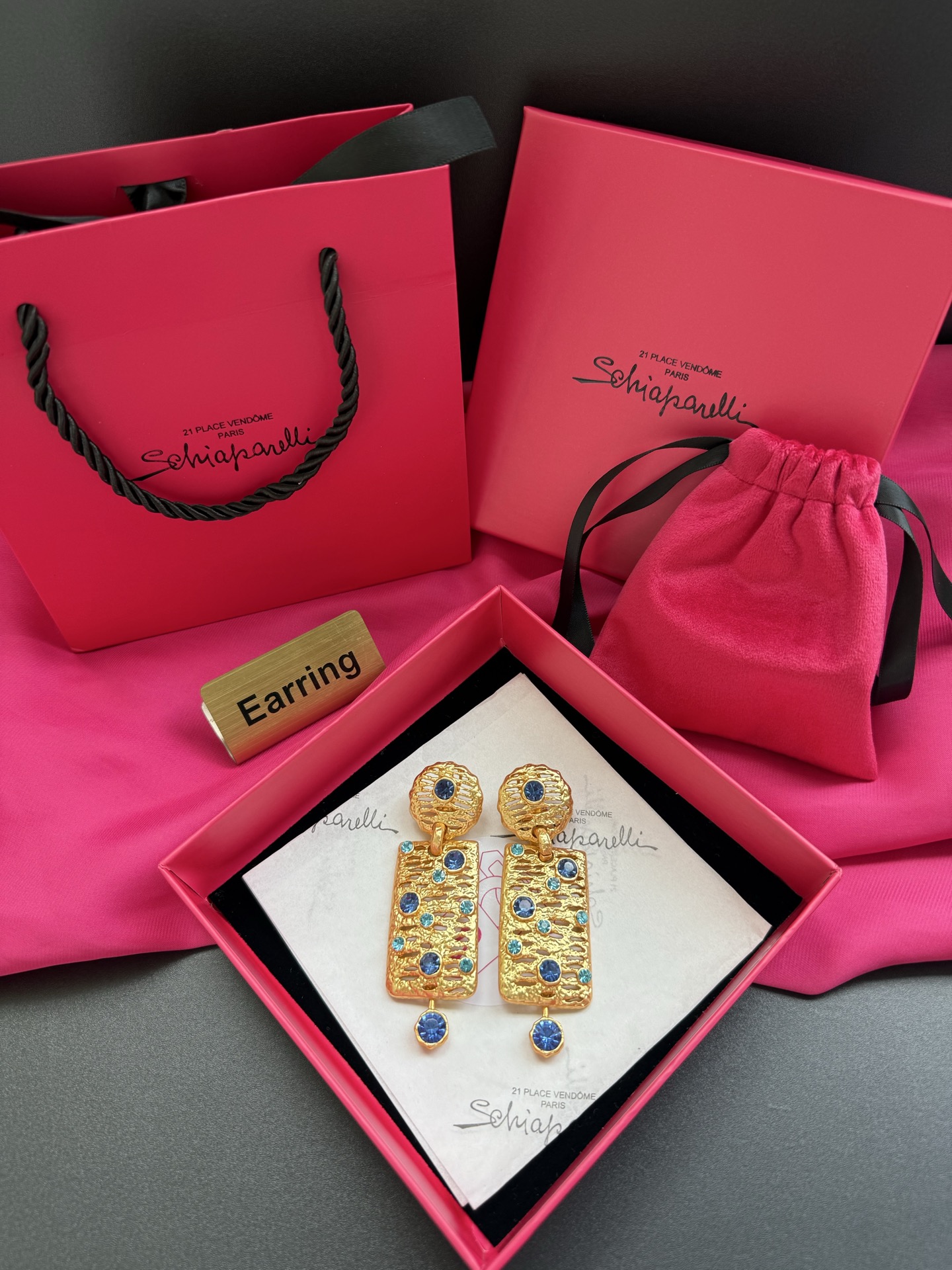 Серьги Schiaparelli