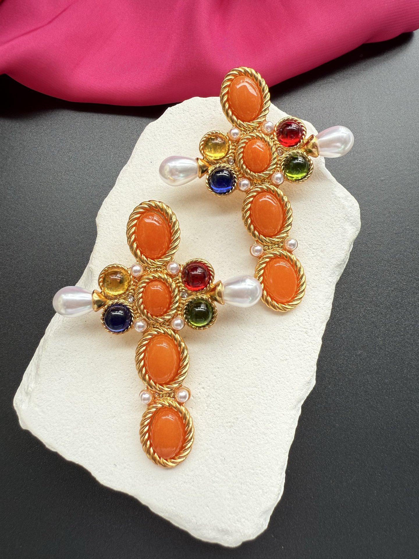 Серьги Schiaparelli
