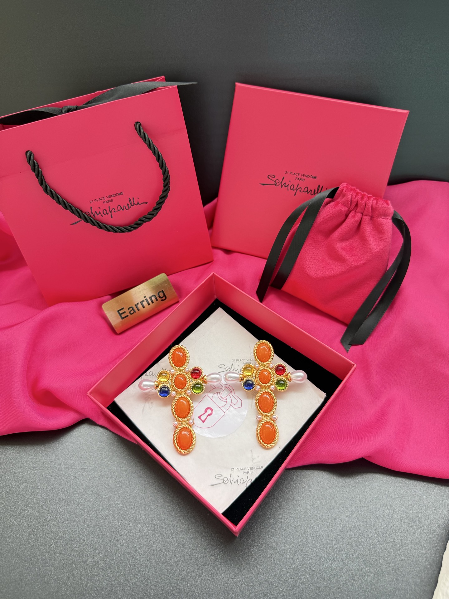 Серьги Schiaparelli