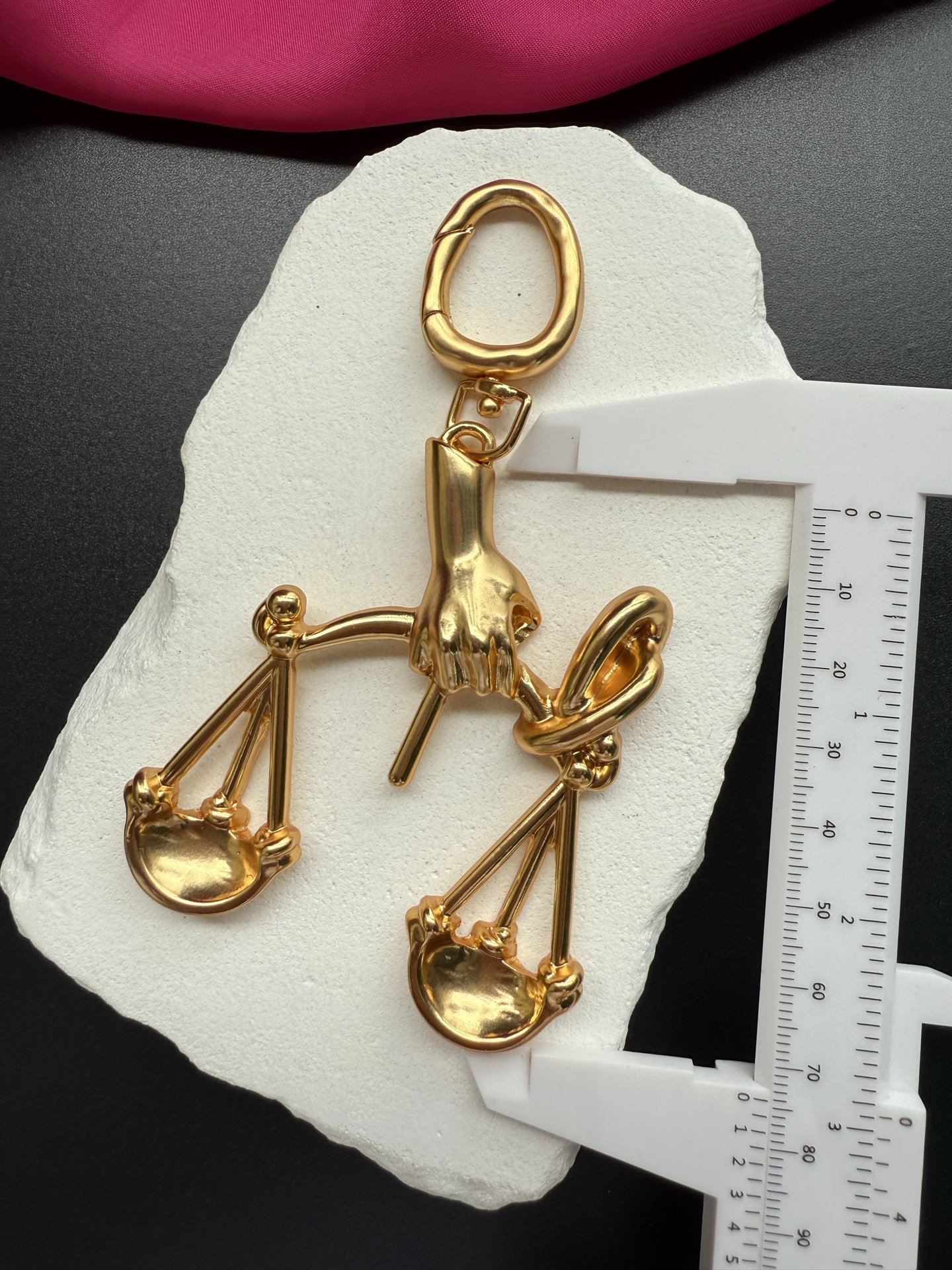 Подвеска Schiaparelli
