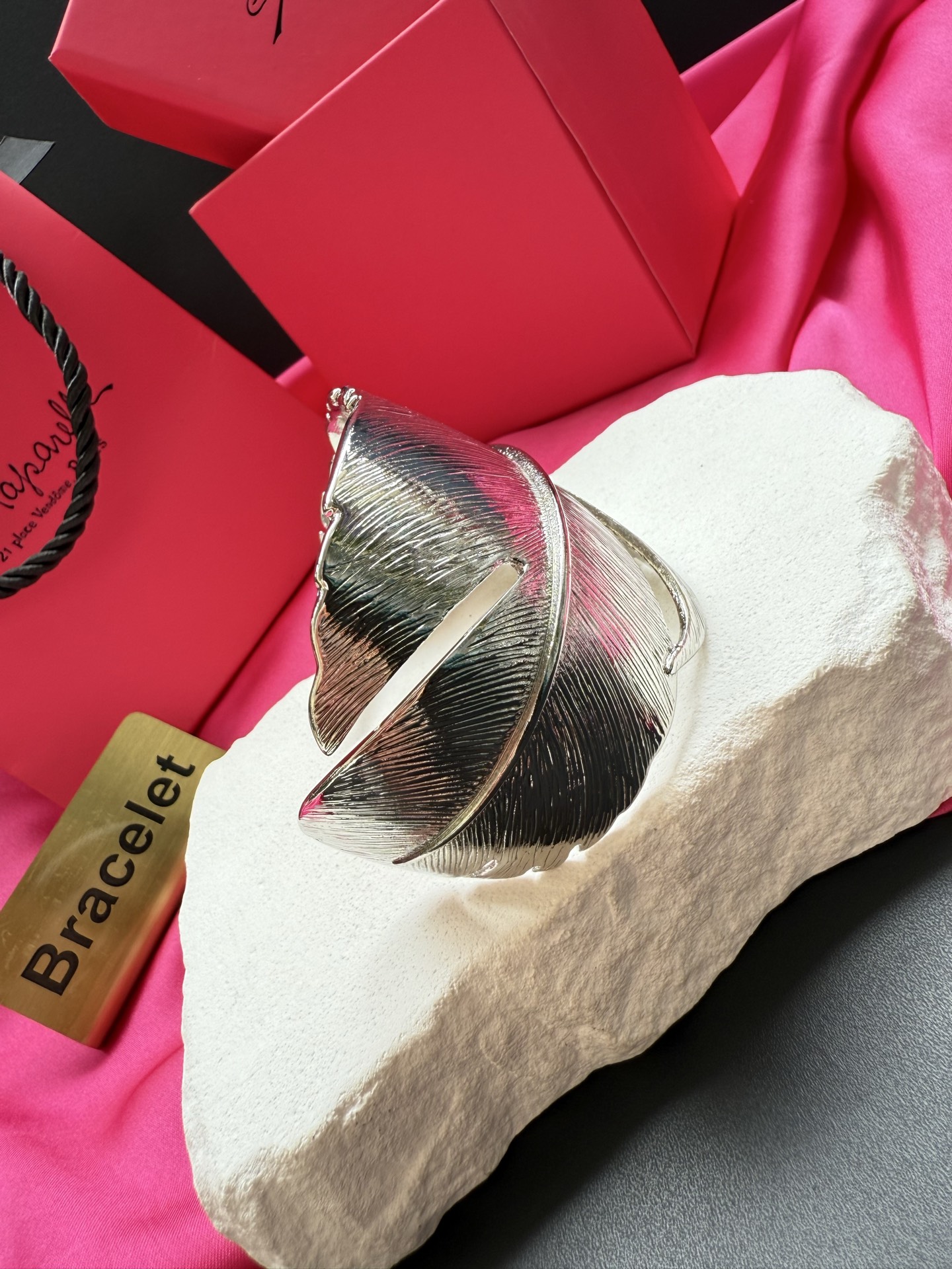 Браслет Schiaparelli