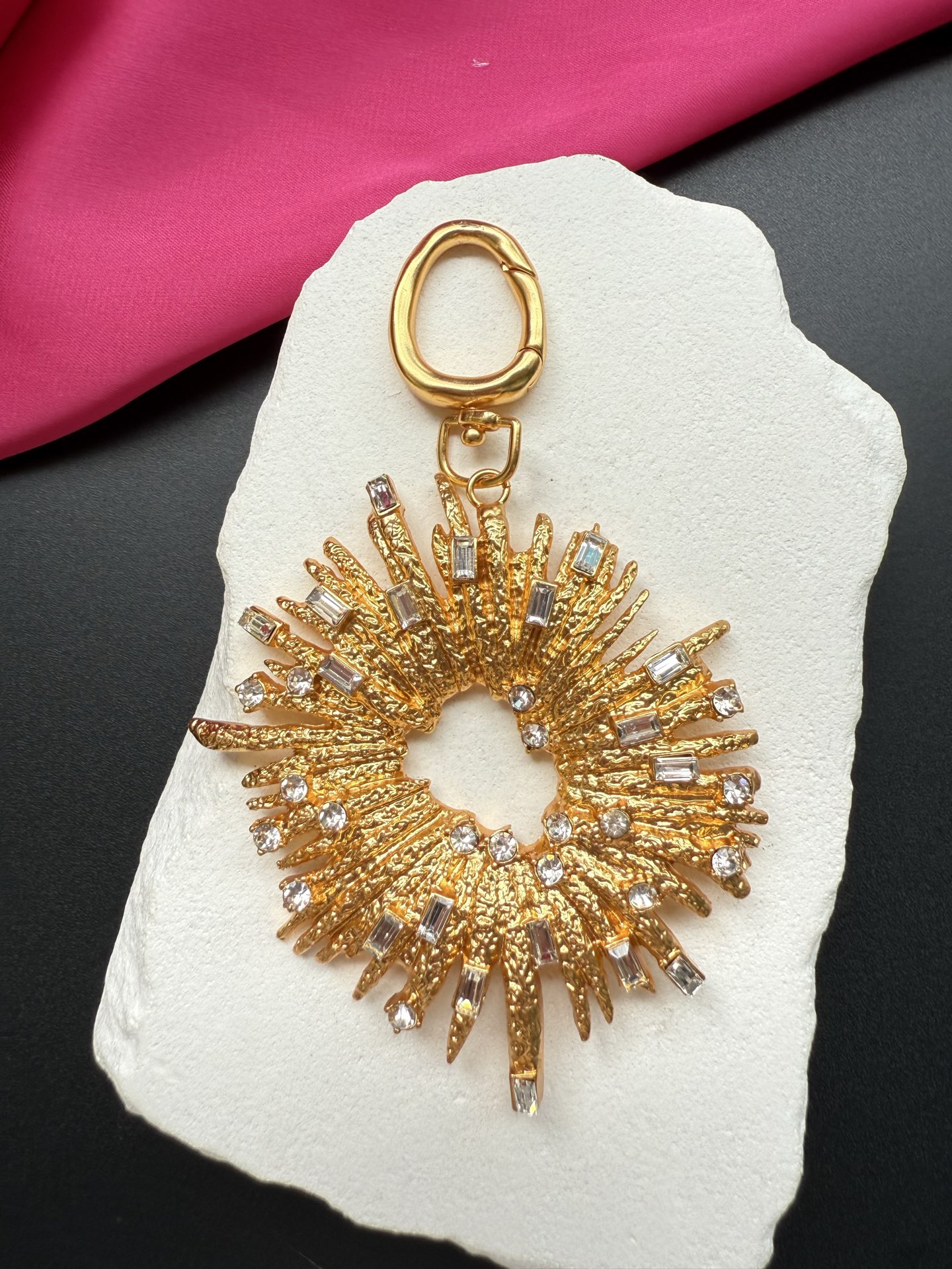 Подвеска Schiaparelli