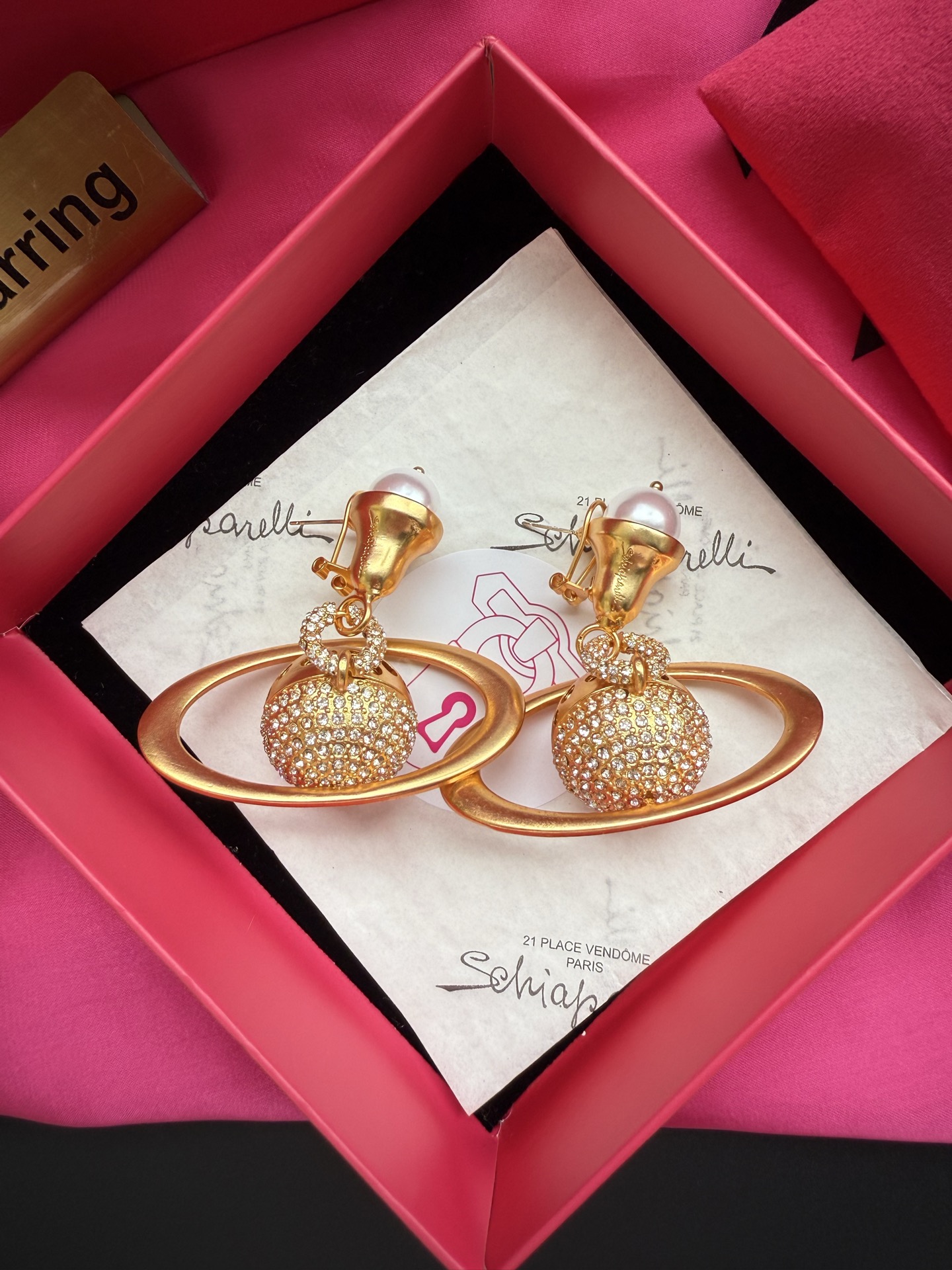 Серьги Schiaparelli
