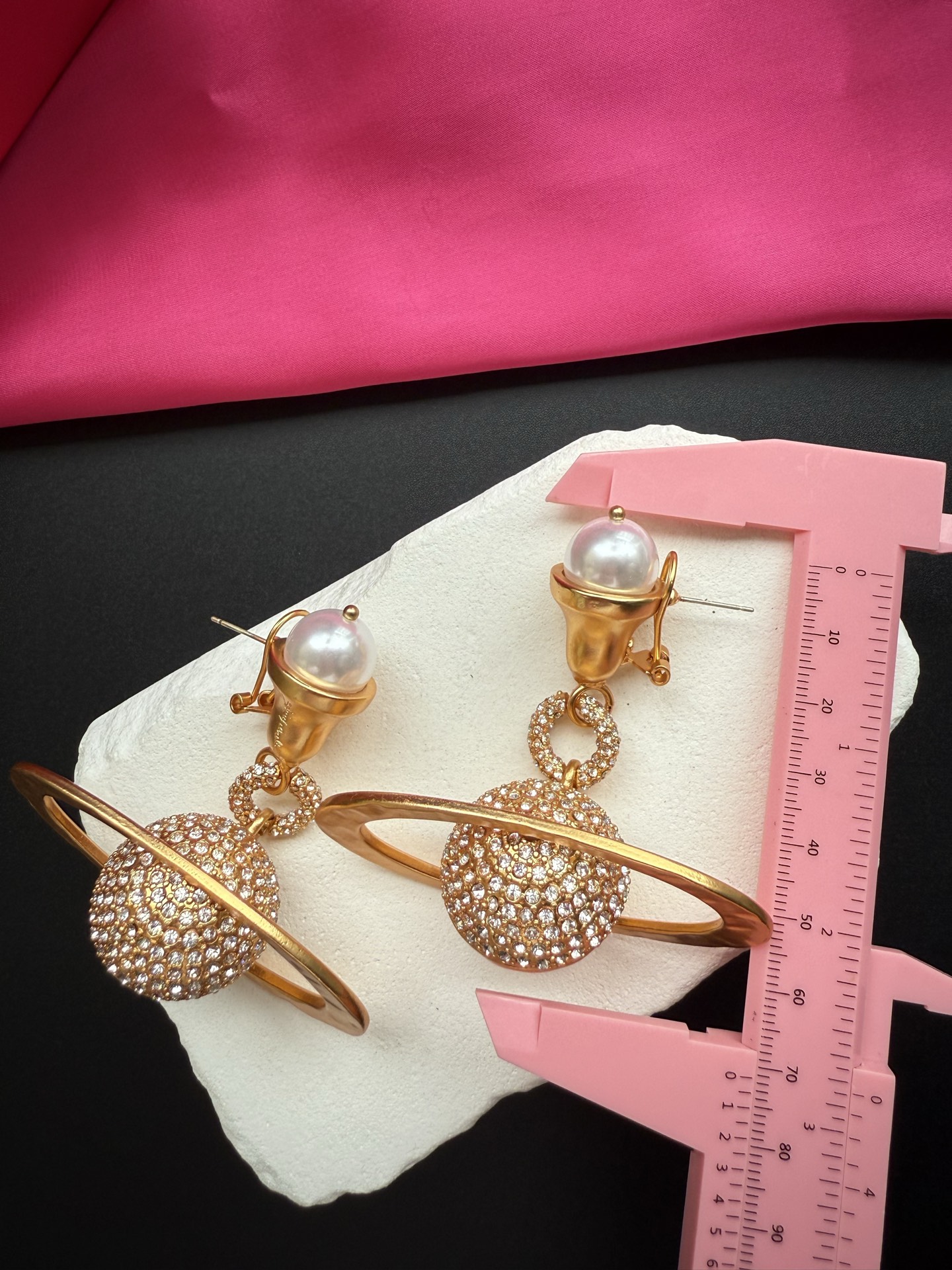 Серьги Schiaparelli