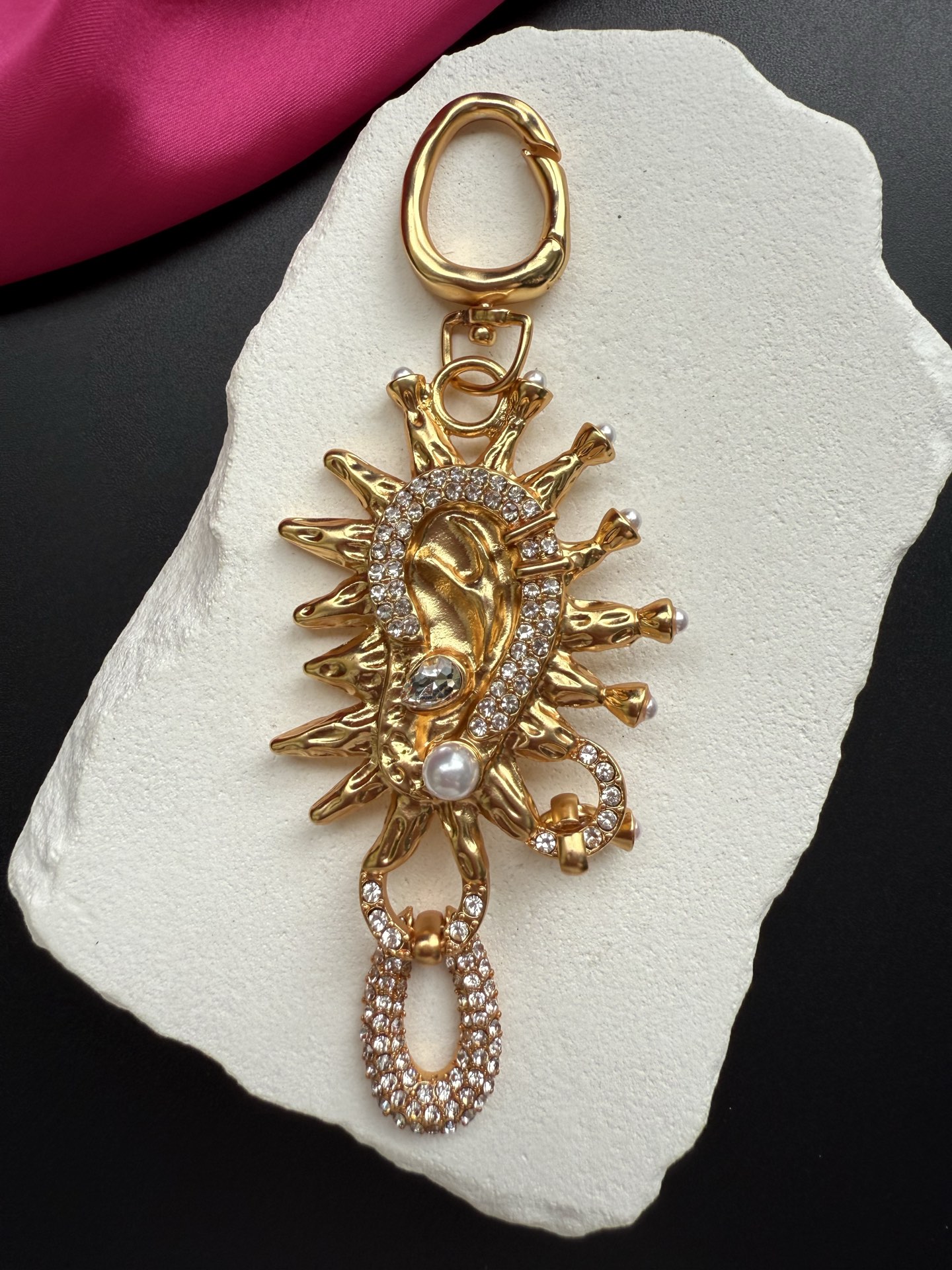 Подвеска Schiaparelli