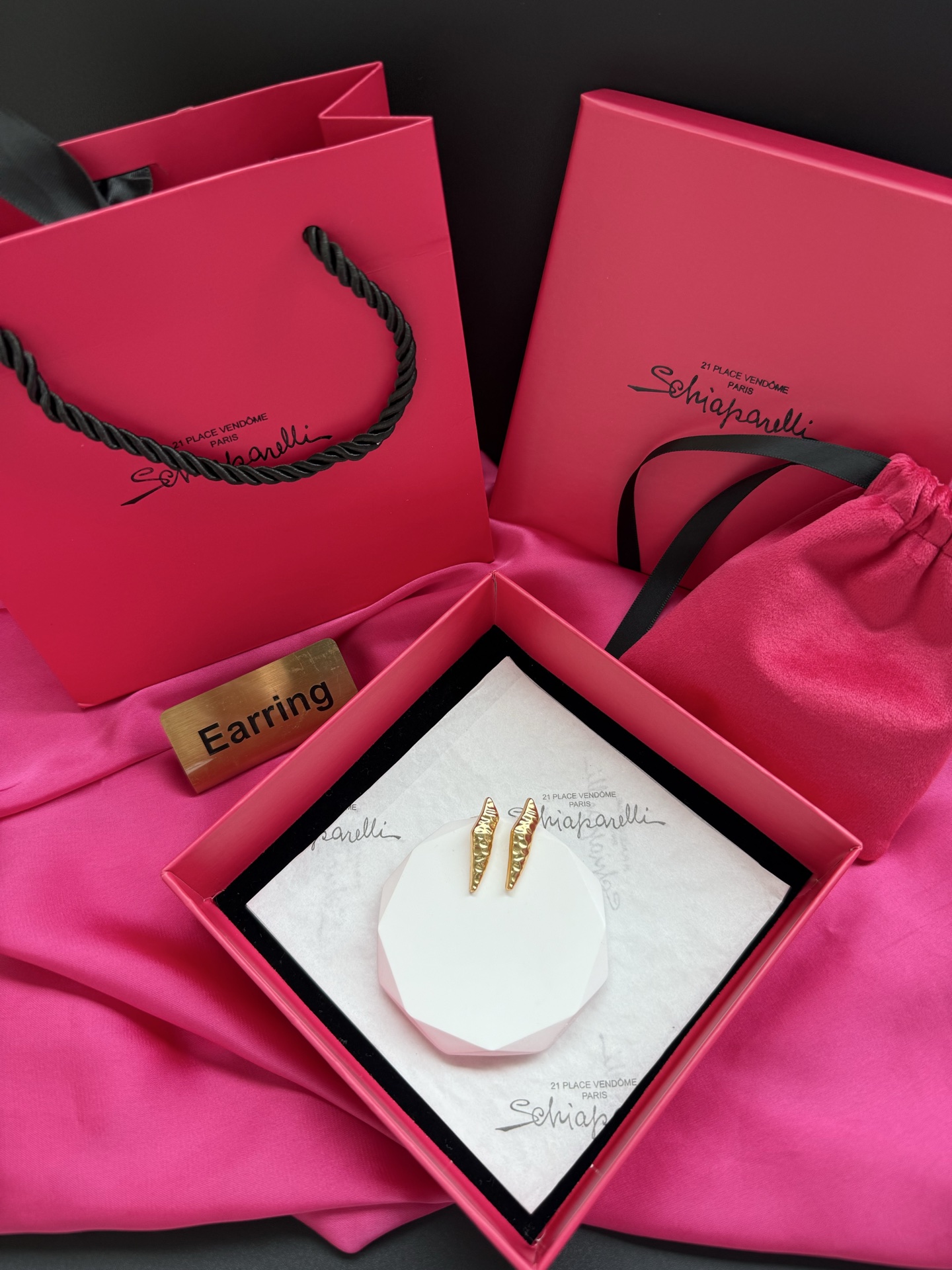Серьги Schiaparelli