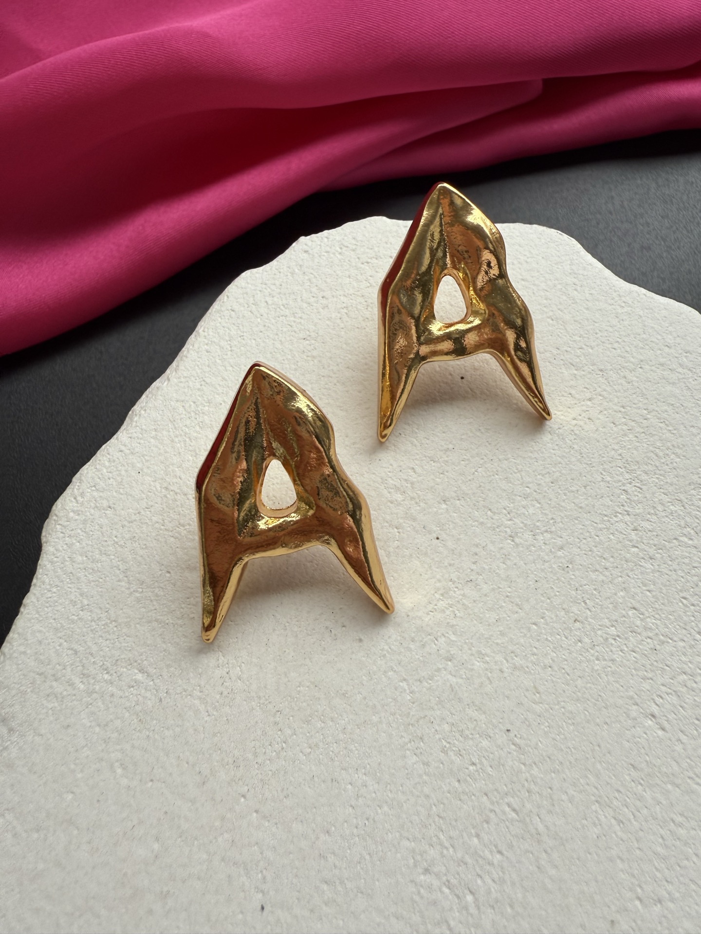 Серьги Schiaparelli