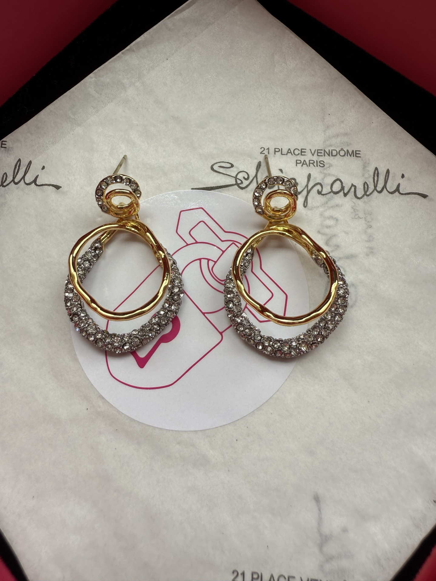 Серьги с кольцами и кристаллами Schiaparelli