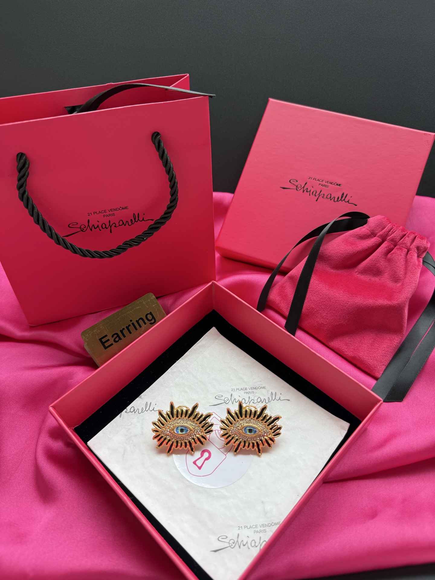 Серьги в форме глаз с кристаллами Schiaparelli