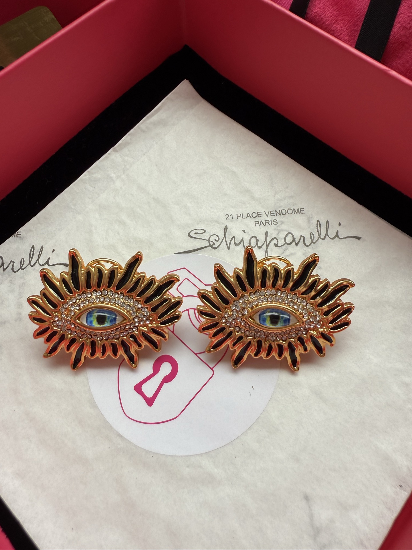 Серьги в форме глаз с кристаллами Schiaparelli
