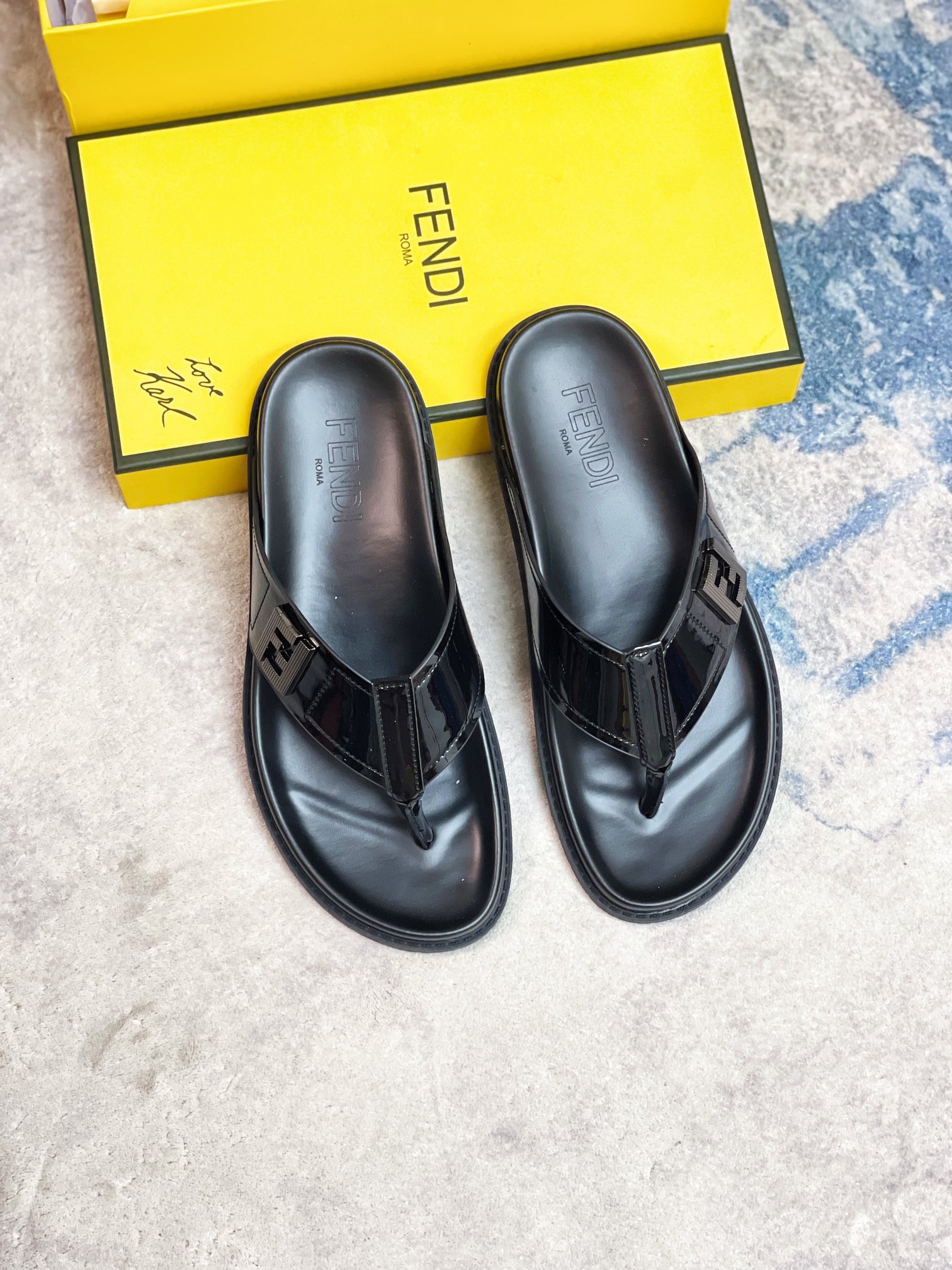 Fendi Shoes Slippers Men Calfskin Cowhide Summer Collection