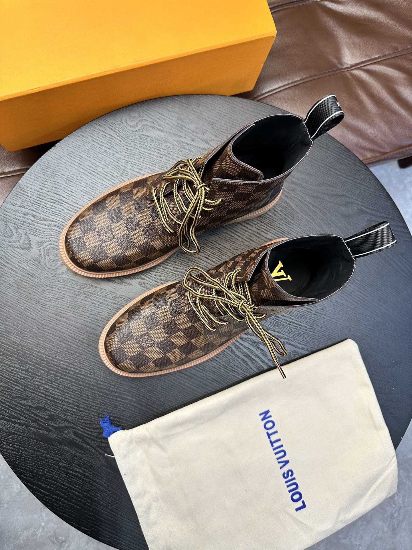 Louis Vuitton Leren Schoenen Oxford AAA+ replica
 Mannen Kalfsleer Koeienhuid Hoge toppen