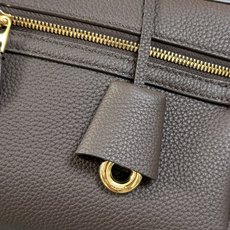 Lori piana诺悠翩雅 Extra Softy Bag L29手袋 颜色:咖啡色 款号:FAW0113 Extra Lori piana诺悠翩雅 Extra Softy Bag L29手袋 颜色:咖啡色 款号:FAW0113 Extra