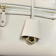 Lori piana诺悠翩雅 Extra Softy Bag L29手袋 颜色:浅乳香色 款号:FAW0113 Extr Lori piana诺悠翩雅 Extra Softy Bag L29手袋 颜色:浅乳香色 款号:FAW0113 Extr