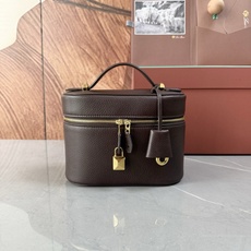 Loro piana Extra Softy Case L21手袋 款号:FLW0346 颜色:咖啡色羊皮 Extra Loro piana Extra Softy Case L21手袋 款号:FLW0346 颜色:咖啡色羊皮 Extra